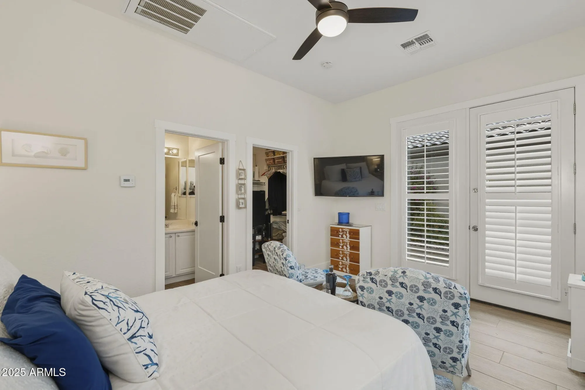 Property Slideshow image 27 of 64 | 41306 n bent creek way, Phoenix, AZ, 85086