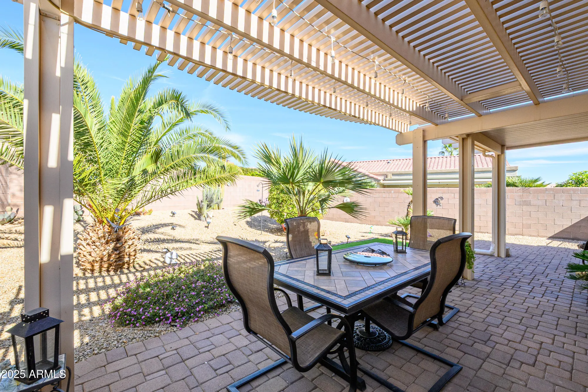 Property Slideshow image 21 of 25 | 15770 w remington dr, Surprise, AZ, 85374