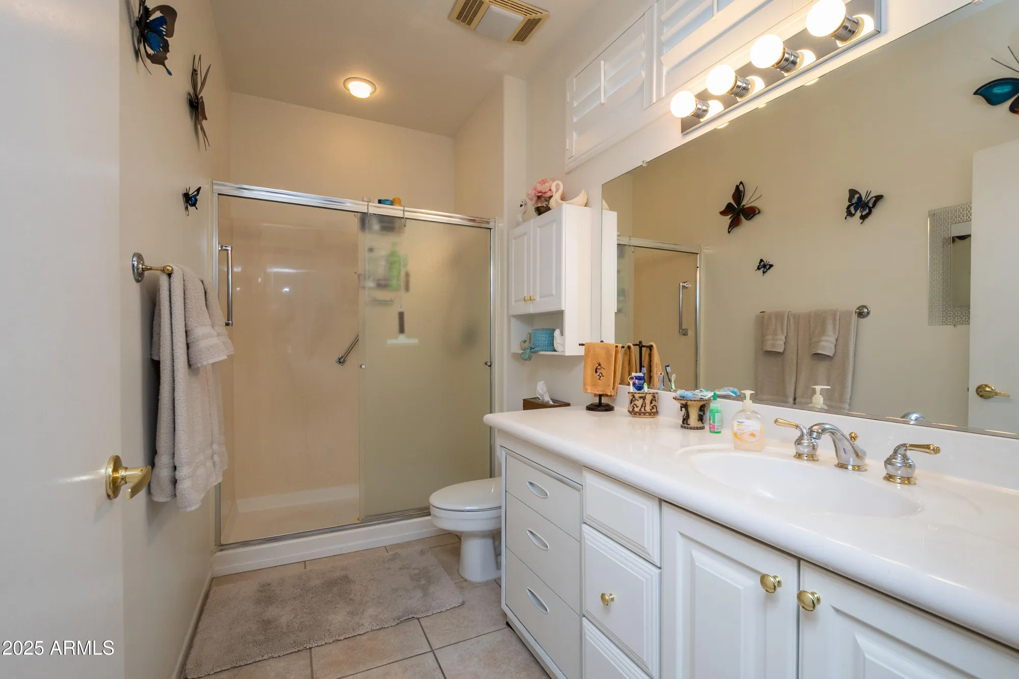 Property Slideshow image 6 of 25 | 15770 w remington dr, Surprise, AZ, 85374