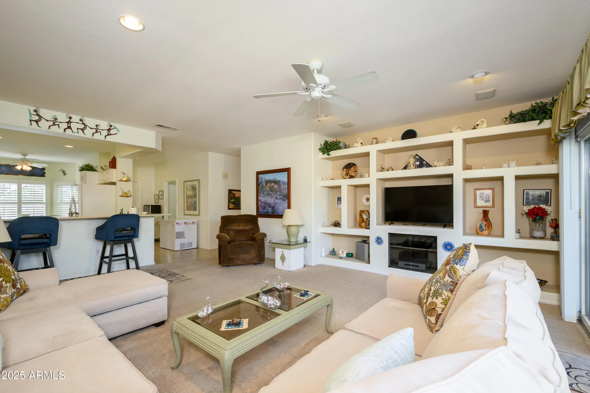 Property Slideshow image 10 of 25 | 15770 w remington dr, Surprise, AZ, 85374