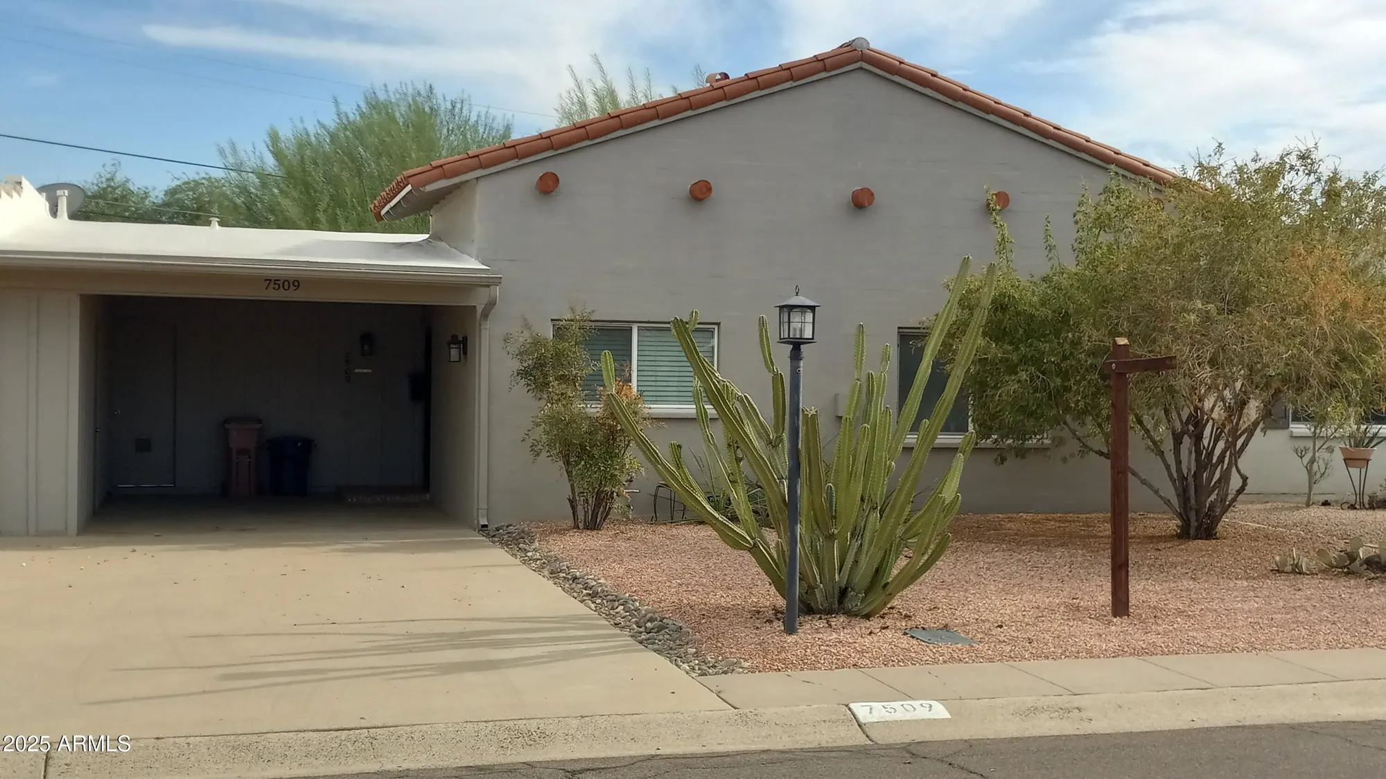 Property Slideshow image 1 of 9 | 7509 e rancho vista dr, Scottsdale, AZ, 85251