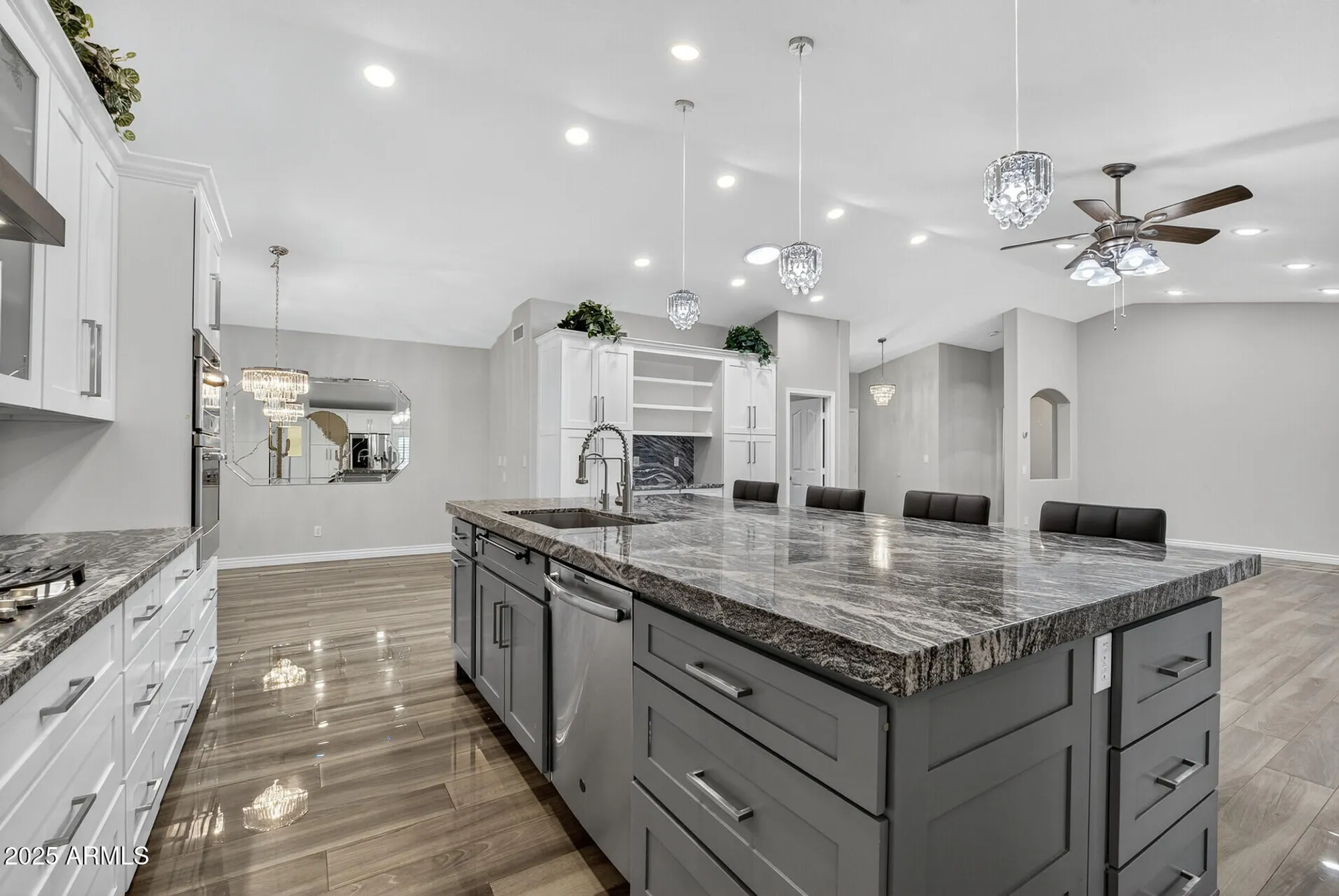 Property Slideshow image 19 of 63 | 3533 n 159th ln, Goodyear, AZ, 85395