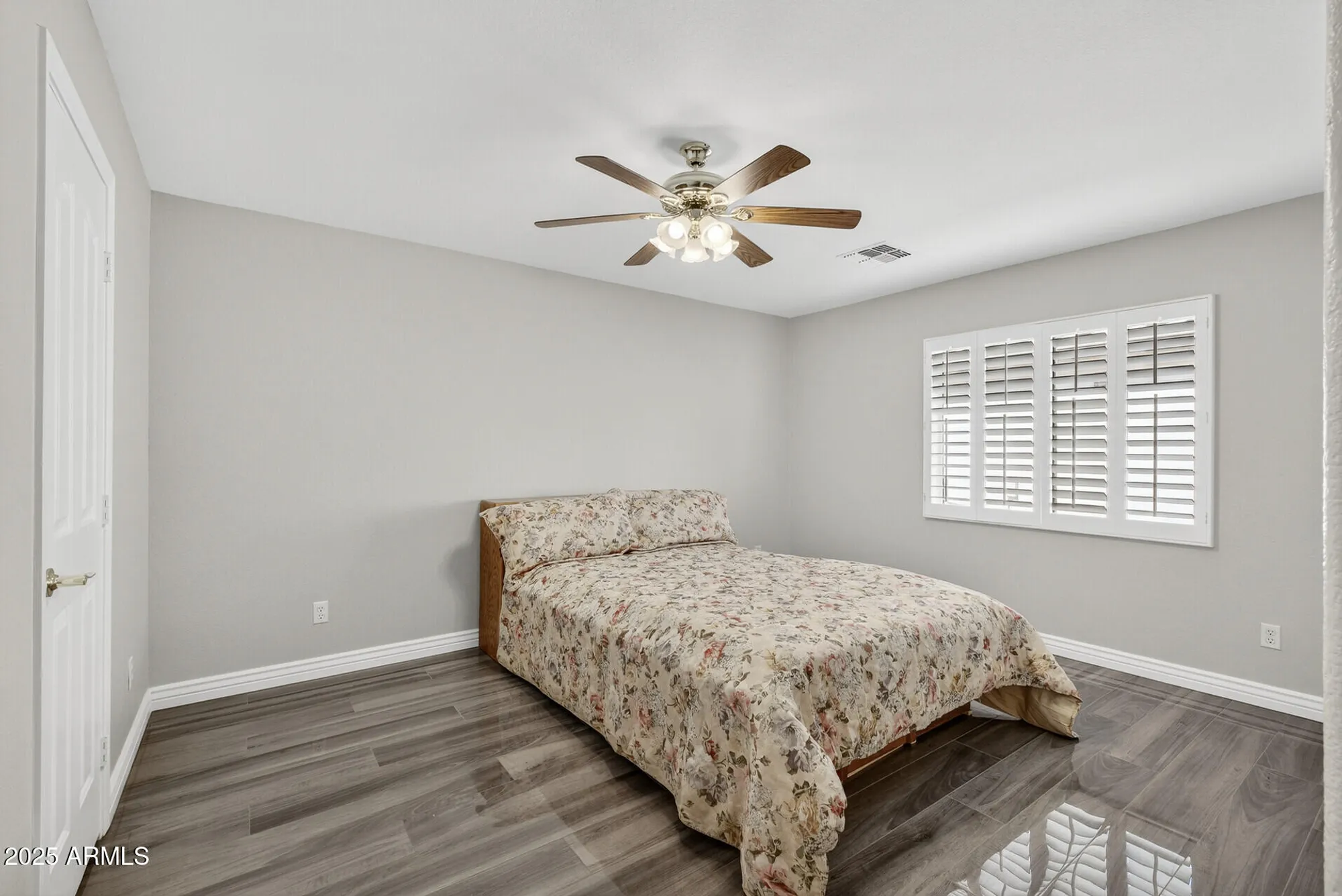 Property Slideshow image 31 of 63 | 3533 n 159th ln, Goodyear, AZ, 85395