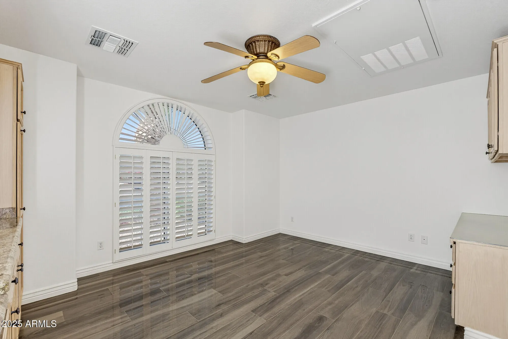 Property Slideshow image 34 of 63 | 3533 n 159th ln, Goodyear, AZ, 85395