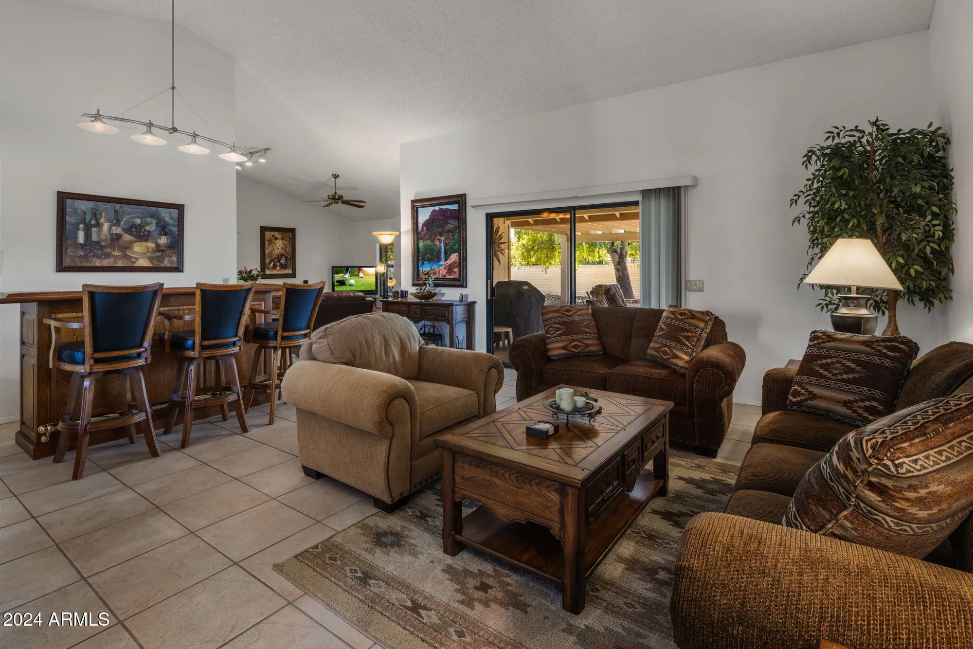 Property Slideshow image 14 of 37 | 9856 w rimrock dr, Peoria, AZ, 85382
