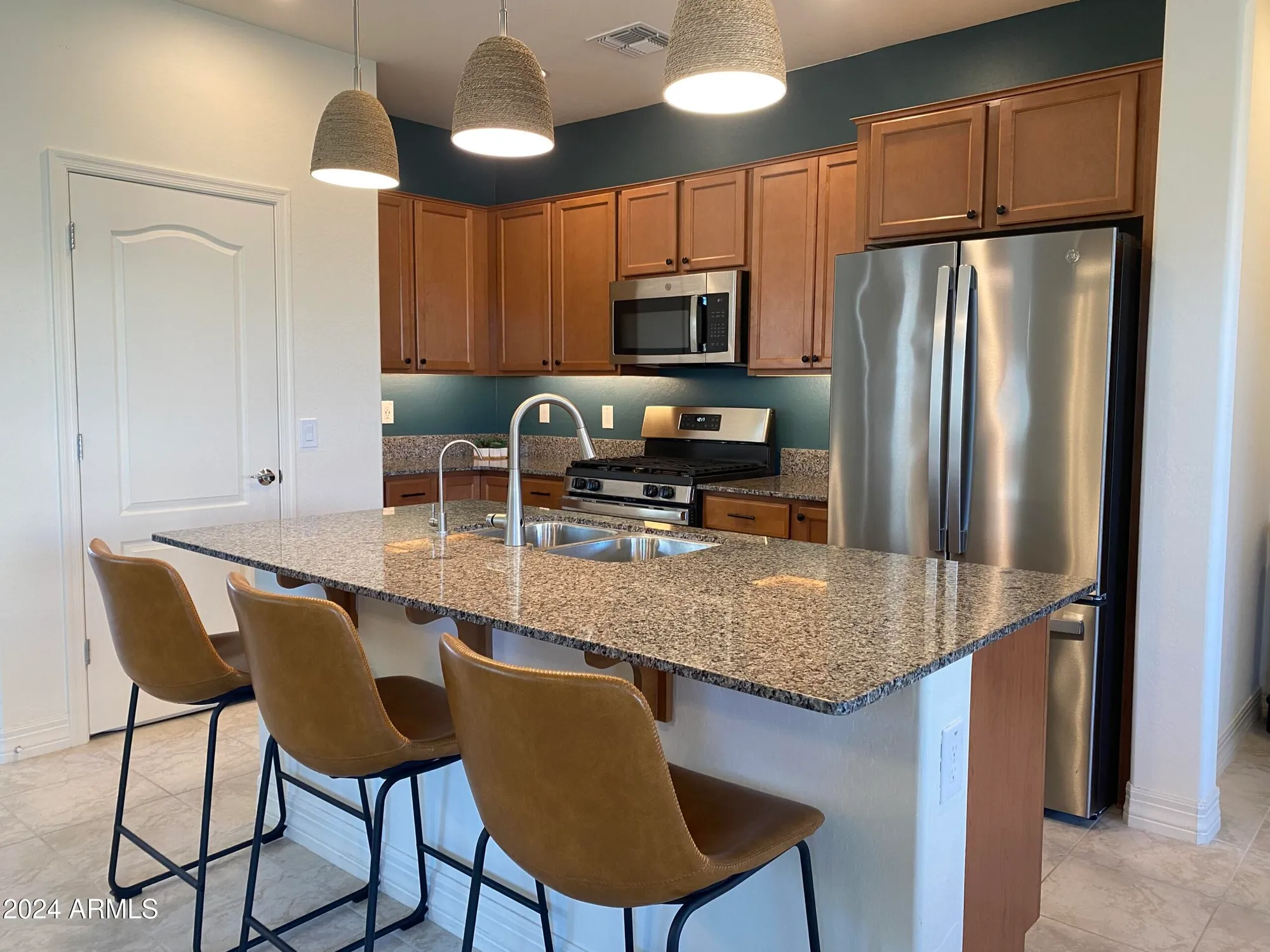 Property Slideshow image 11 of 15 | 18014 w muirwood dr, Goodyear, AZ, 85338