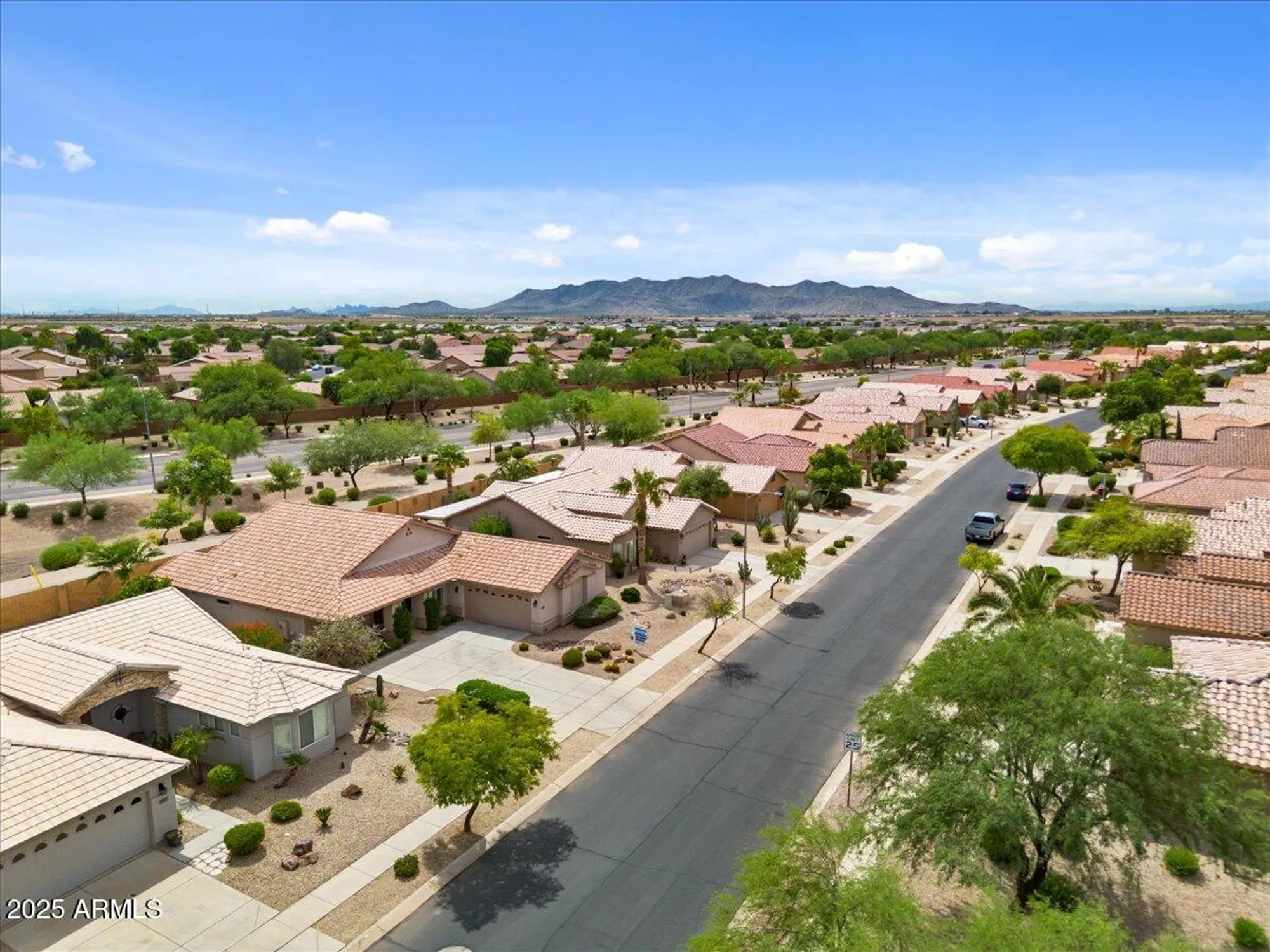 Property Slideshow image 3 of 37 | 2517 e fiesta dr, Casa Grande, AZ, 85194