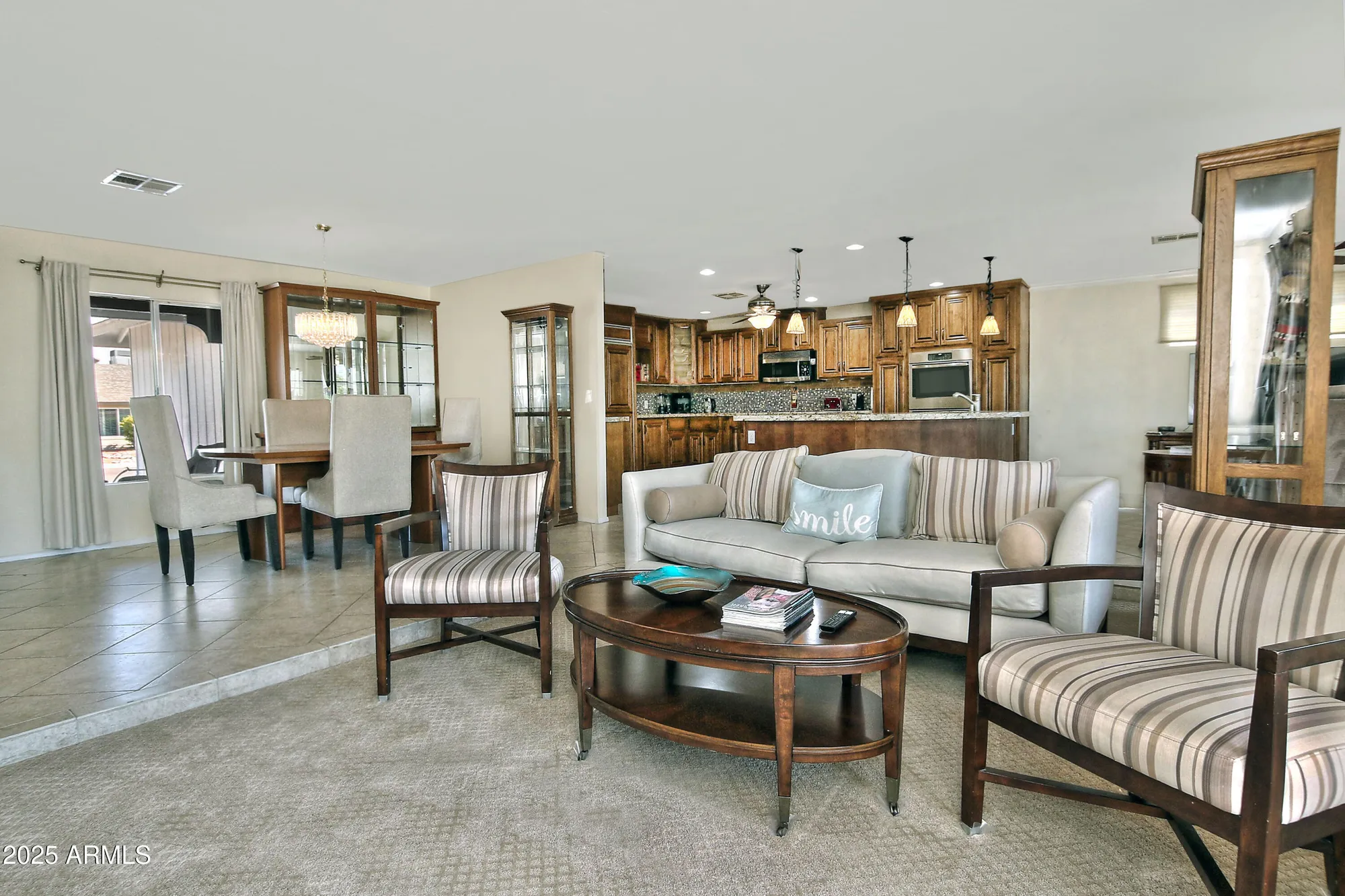 Property Slideshow image 5 of 19 | 4301 e sacaton st, Phoenix, AZ, 85044