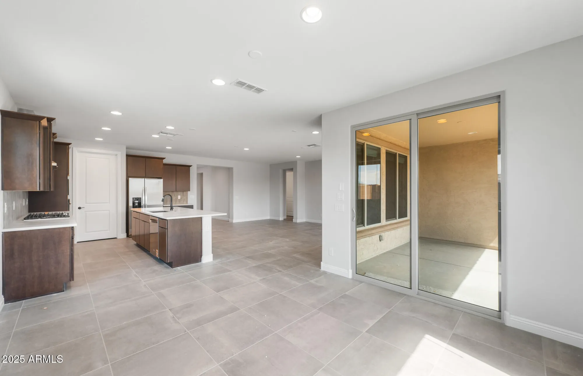 Property Slideshow image 17 of 35 | 7915 w cactus wren way, Florence, AZ, 85132