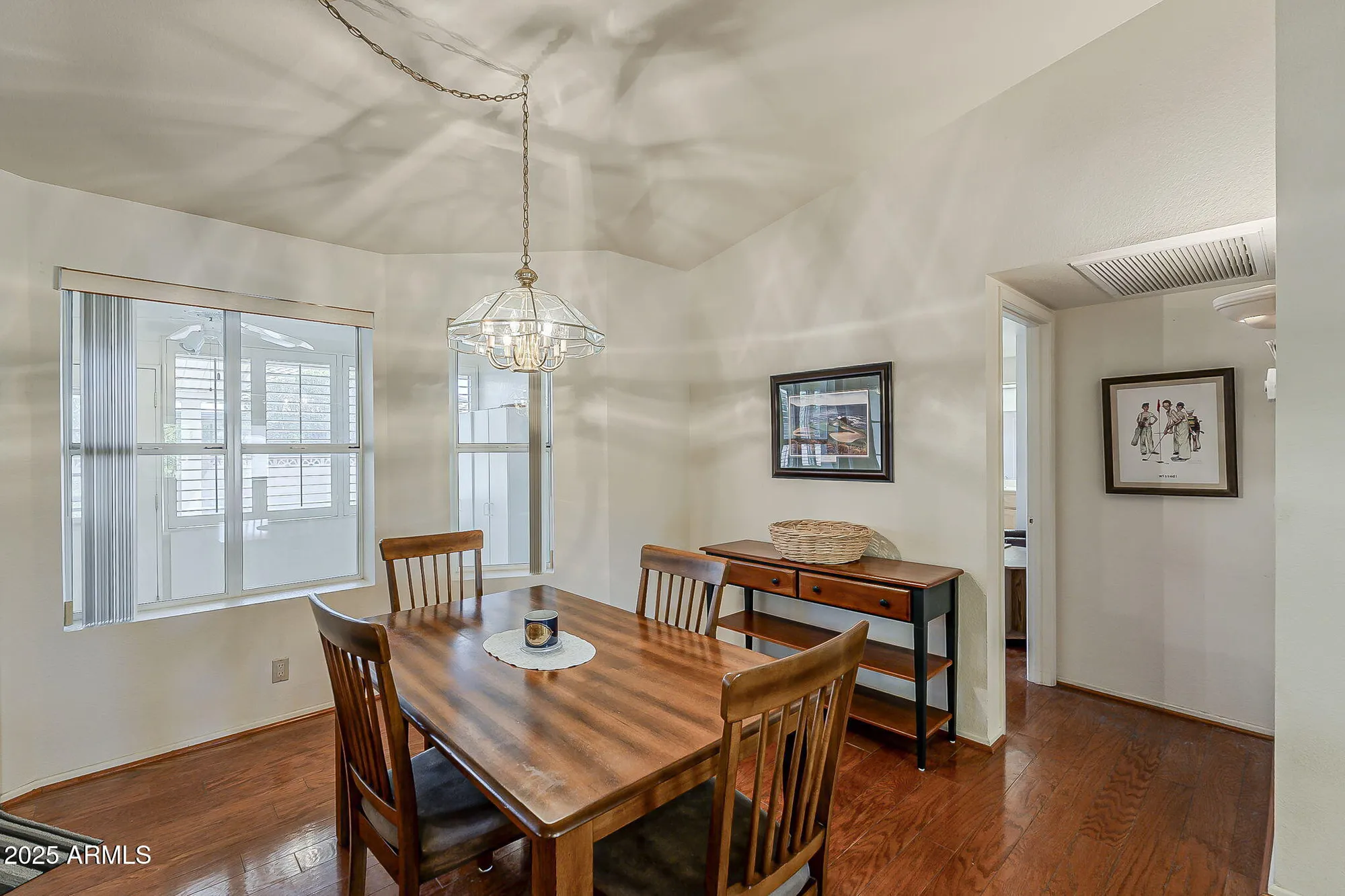 Property Slideshow image 9 of 34 | 7941 e navarro ave, Mesa, AZ, 85209