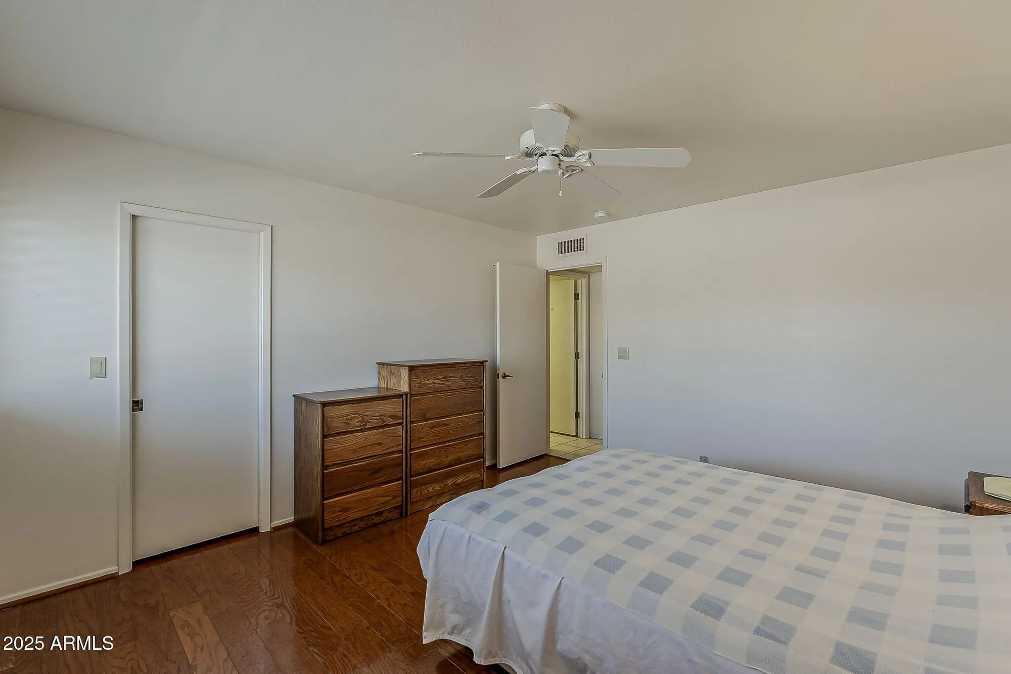 Property Slideshow image 30 of 34 | 7941 e navarro ave, Mesa, AZ, 85209