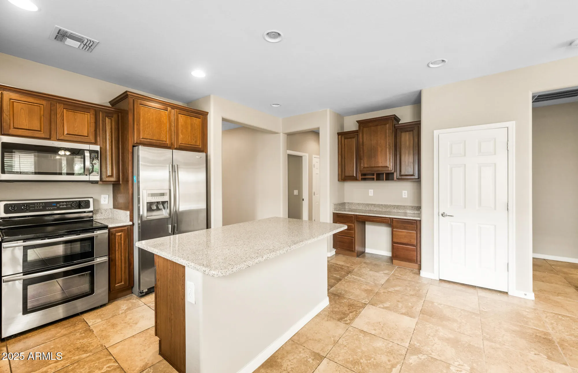 Property Slideshow image 6 of 31 | 3959 n hidden canyon dr, Florence, AZ, 85132