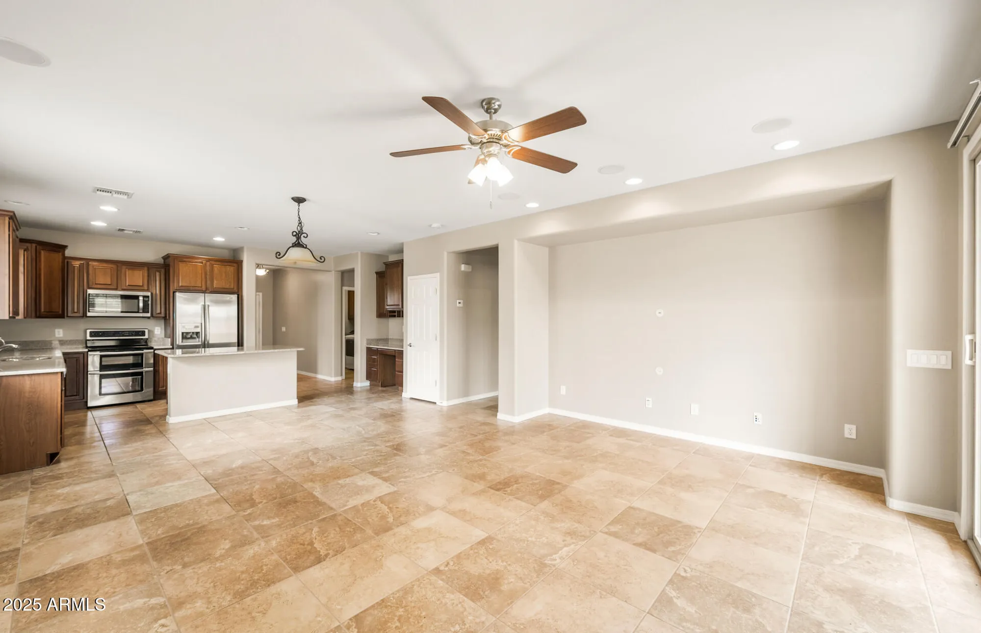 Property Slideshow image 9 of 31 | 3959 n hidden canyon dr, Florence, AZ, 85132