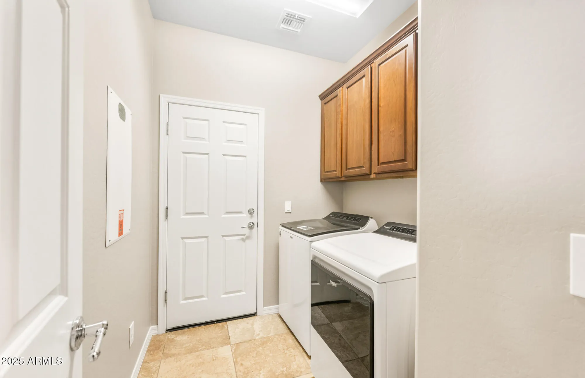 Property Slideshow image 16 of 31 | 3959 n hidden canyon dr, Florence, AZ, 85132