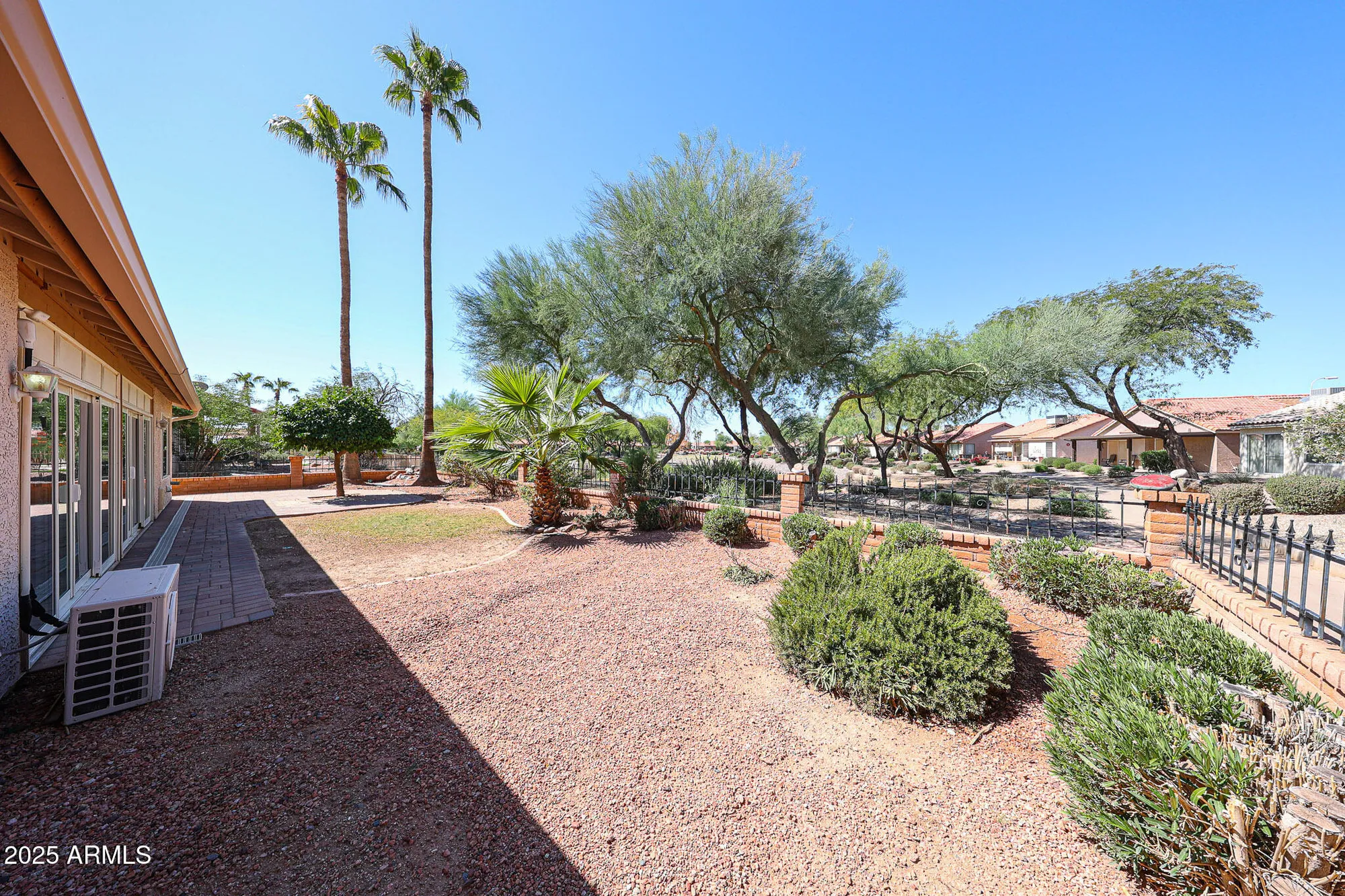 Property Slideshow image 30 of 38 | 6926 s oakmont dr, Chandler, AZ, 85249