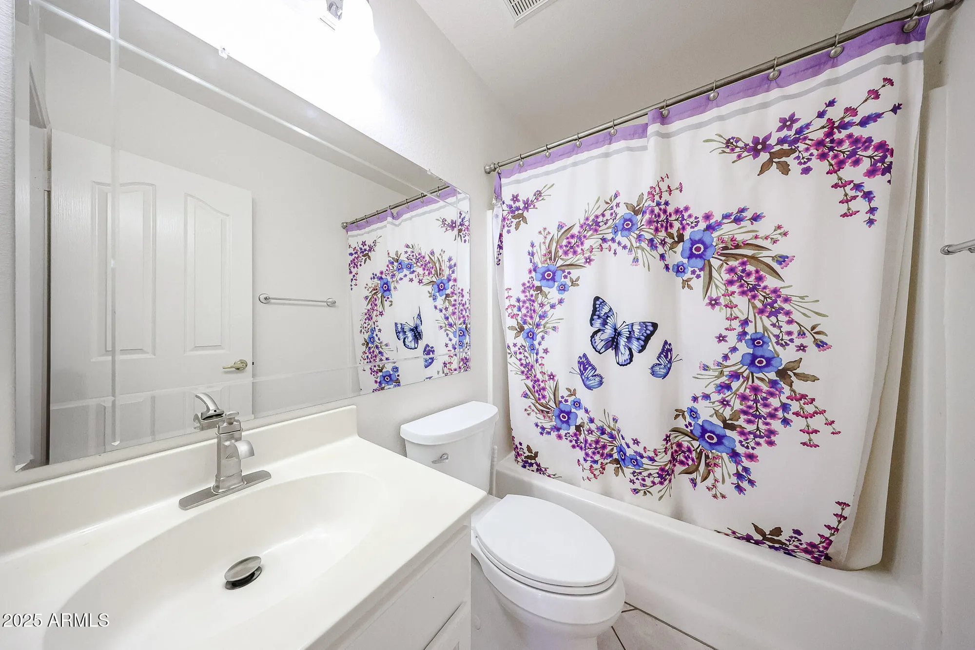 Property Slideshow image 23 of 38 | 6926 s oakmont dr, Chandler, AZ, 85249