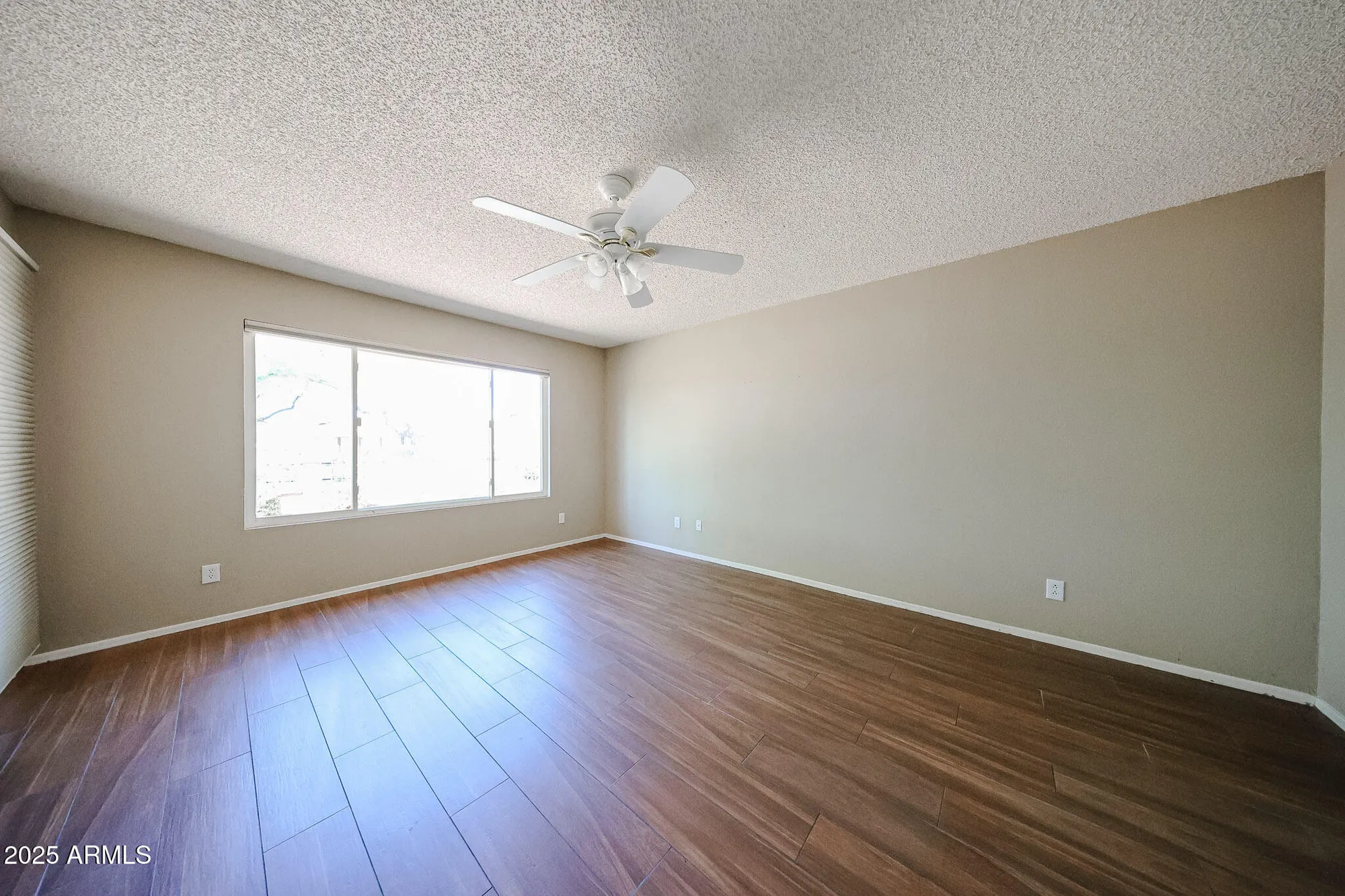 Property Slideshow image 17 of 38 | 6926 s oakmont dr, Chandler, AZ, 85249