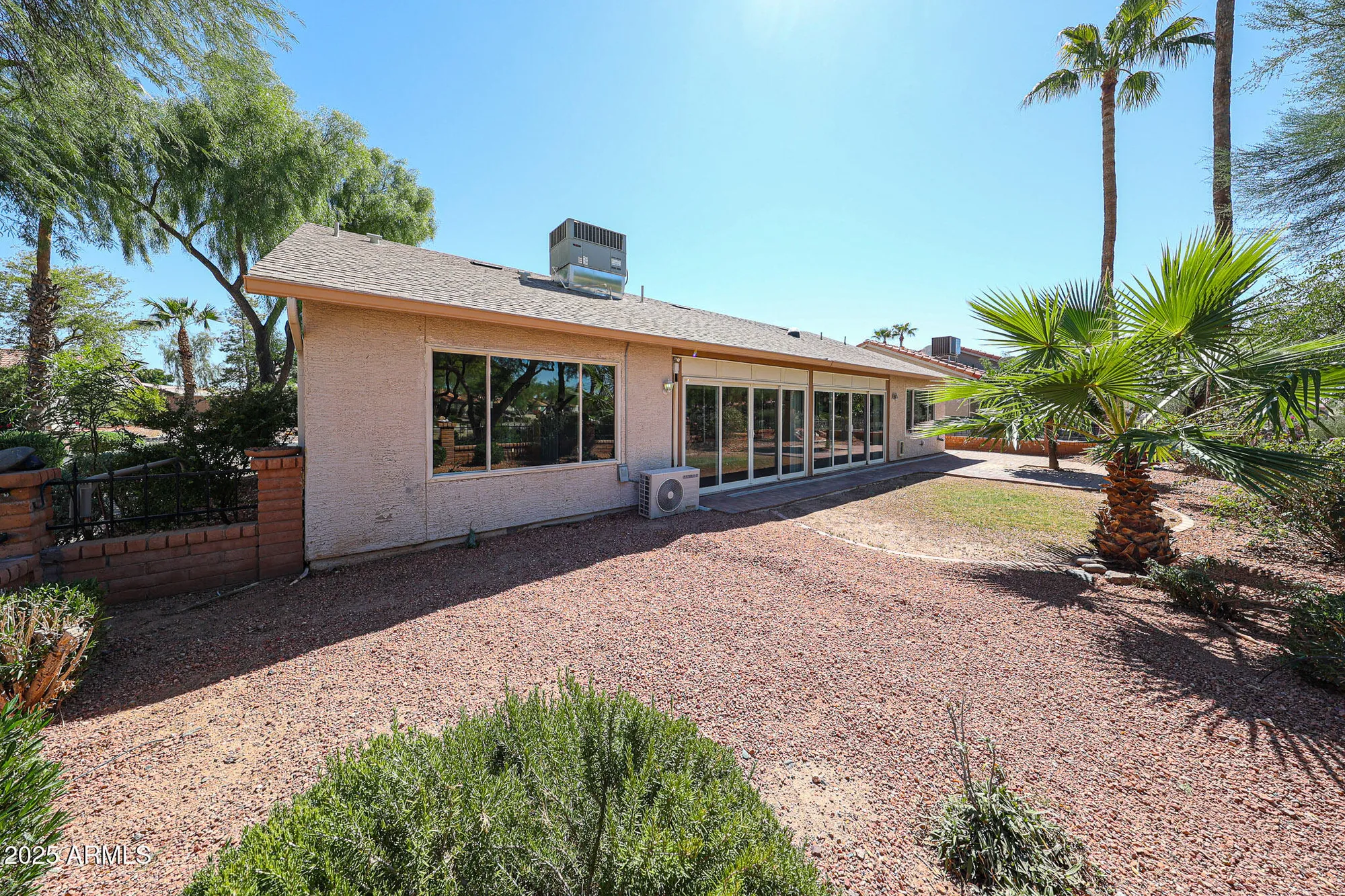 Property Slideshow image 4 of 38 | 6926 s oakmont dr, Chandler, AZ, 85249
