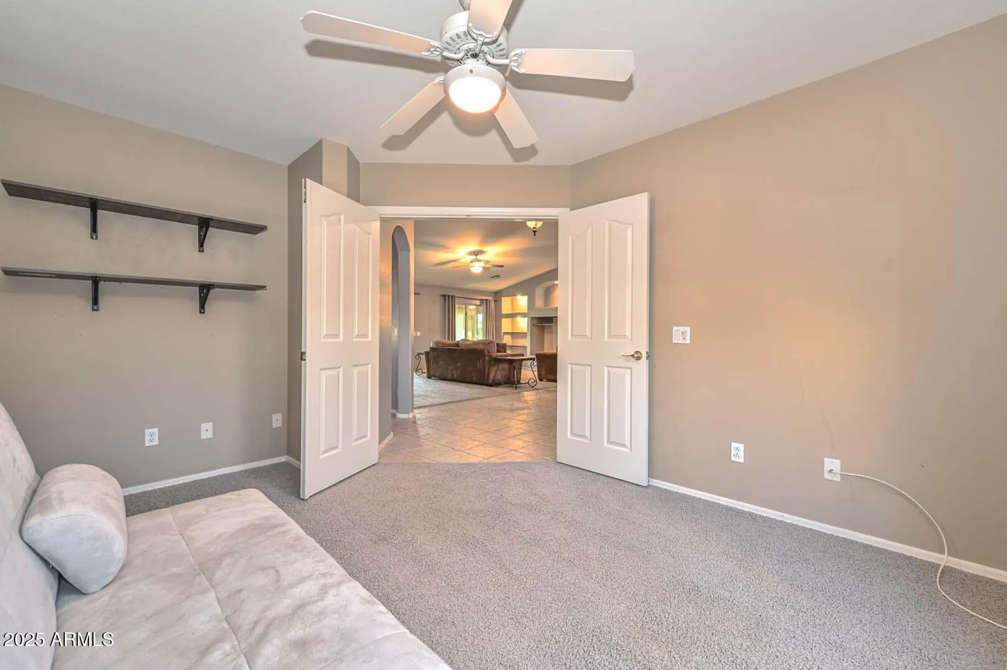 Property Slideshow image 26 of 60 | 15055 w catalina dr, Goodyear, AZ, 85395