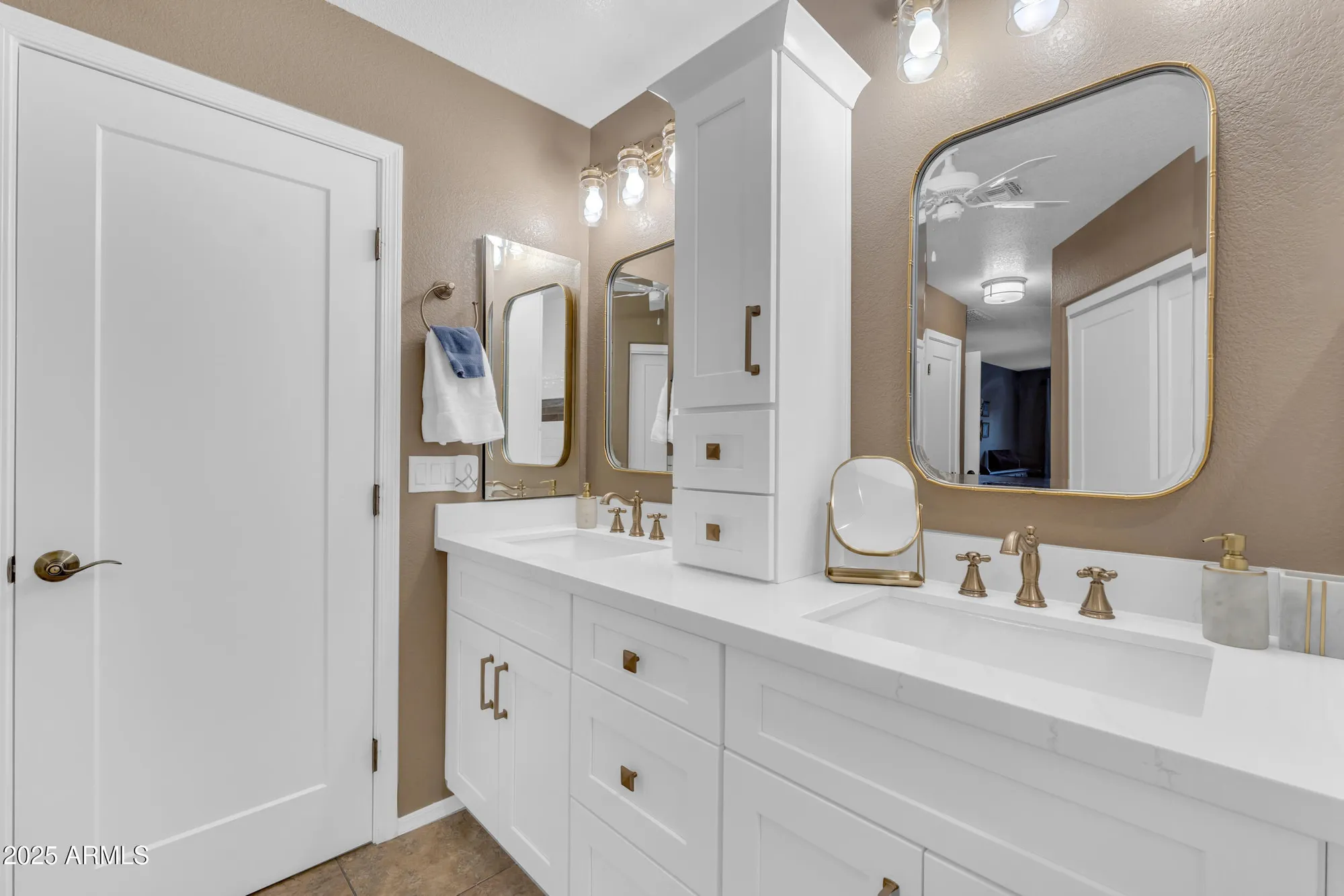 Property Slideshow image 43 of 78 | 16134 w roanoke ave, Goodyear, AZ, 85395