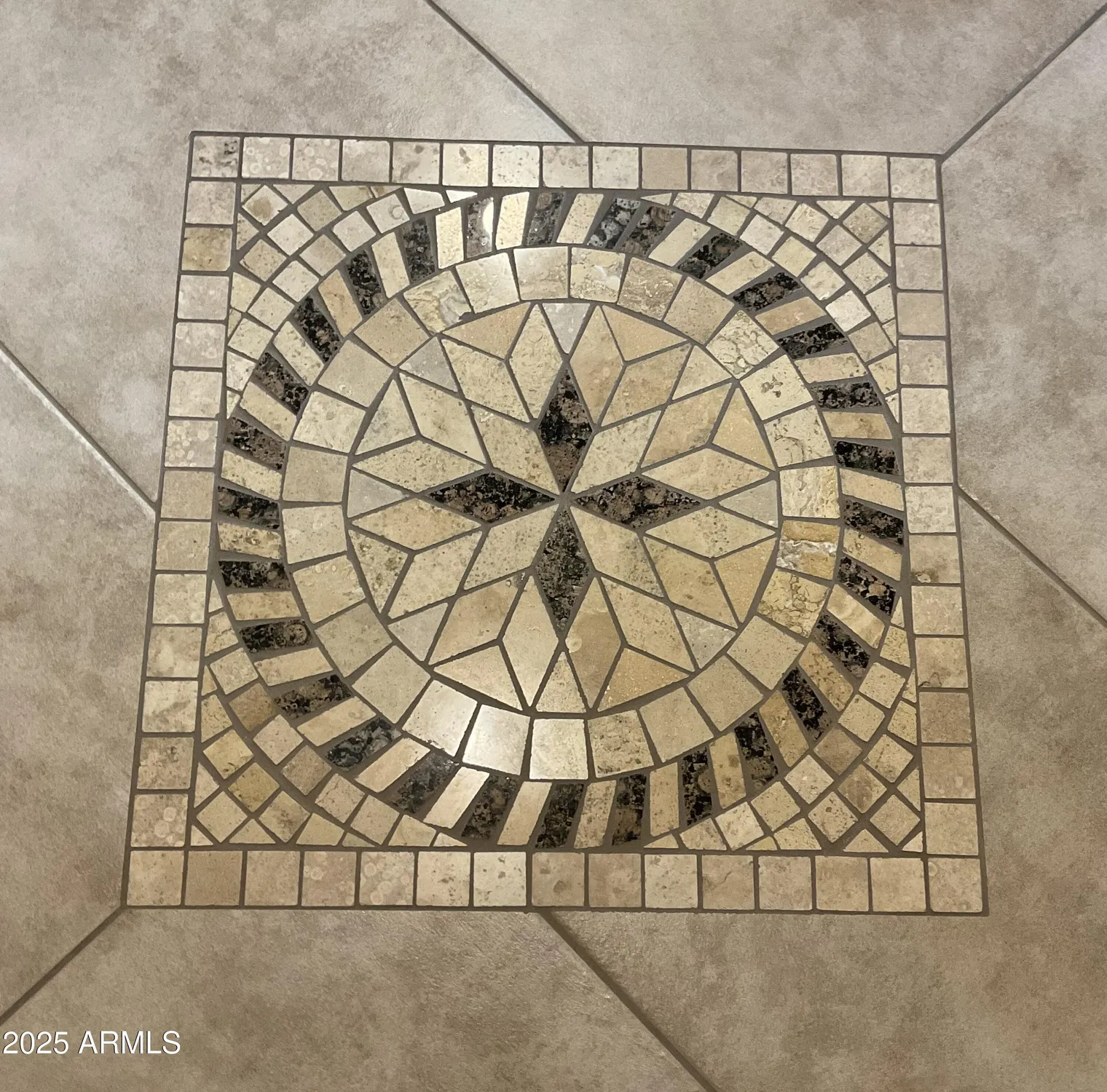 Property Slideshow image 14 of 38 | 13979 e cheavront loop, Vail, AZ, 85641