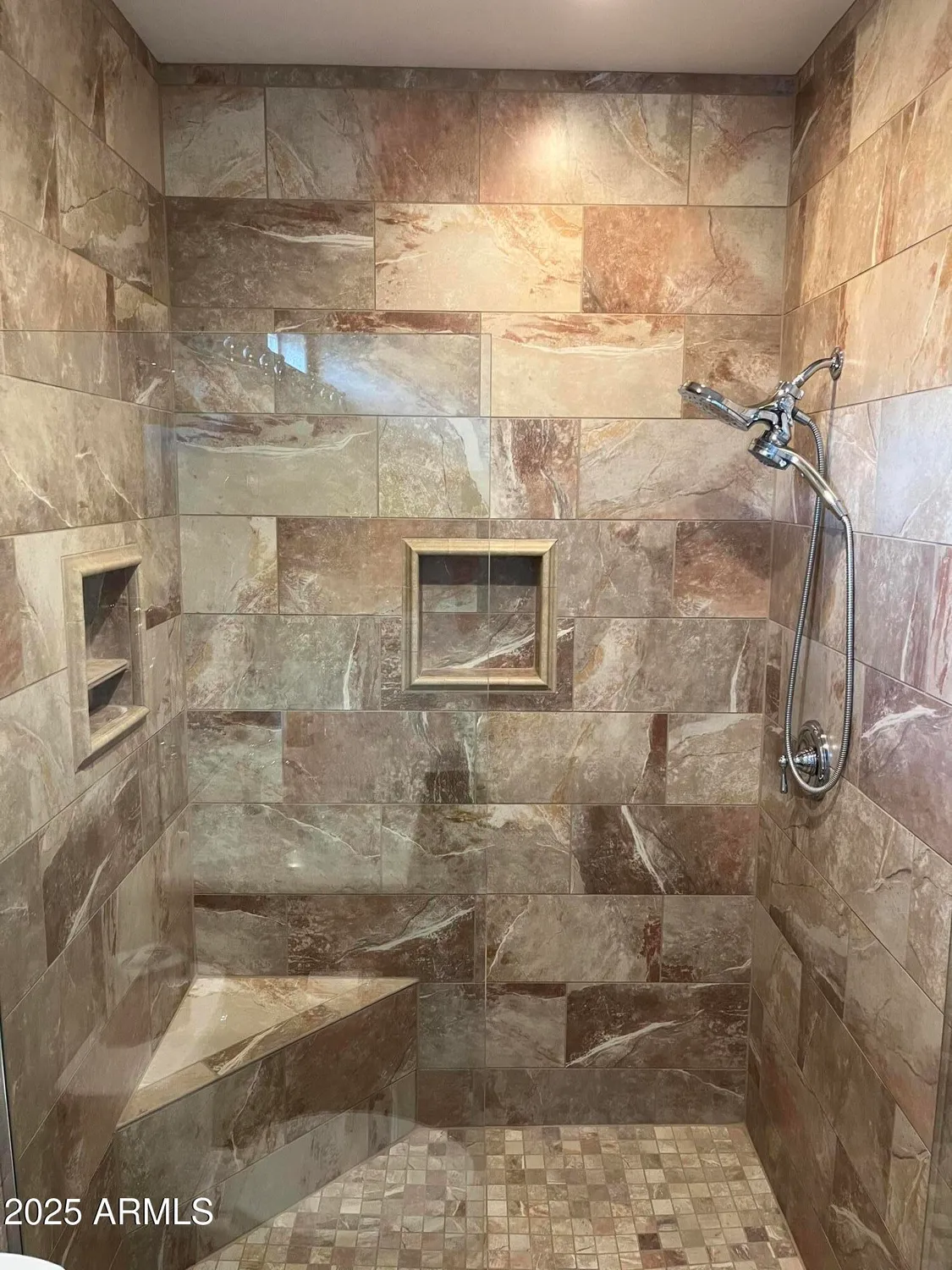 Property Slideshow image 31 of 38 | 13979 e cheavront loop, Vail, AZ, 85641