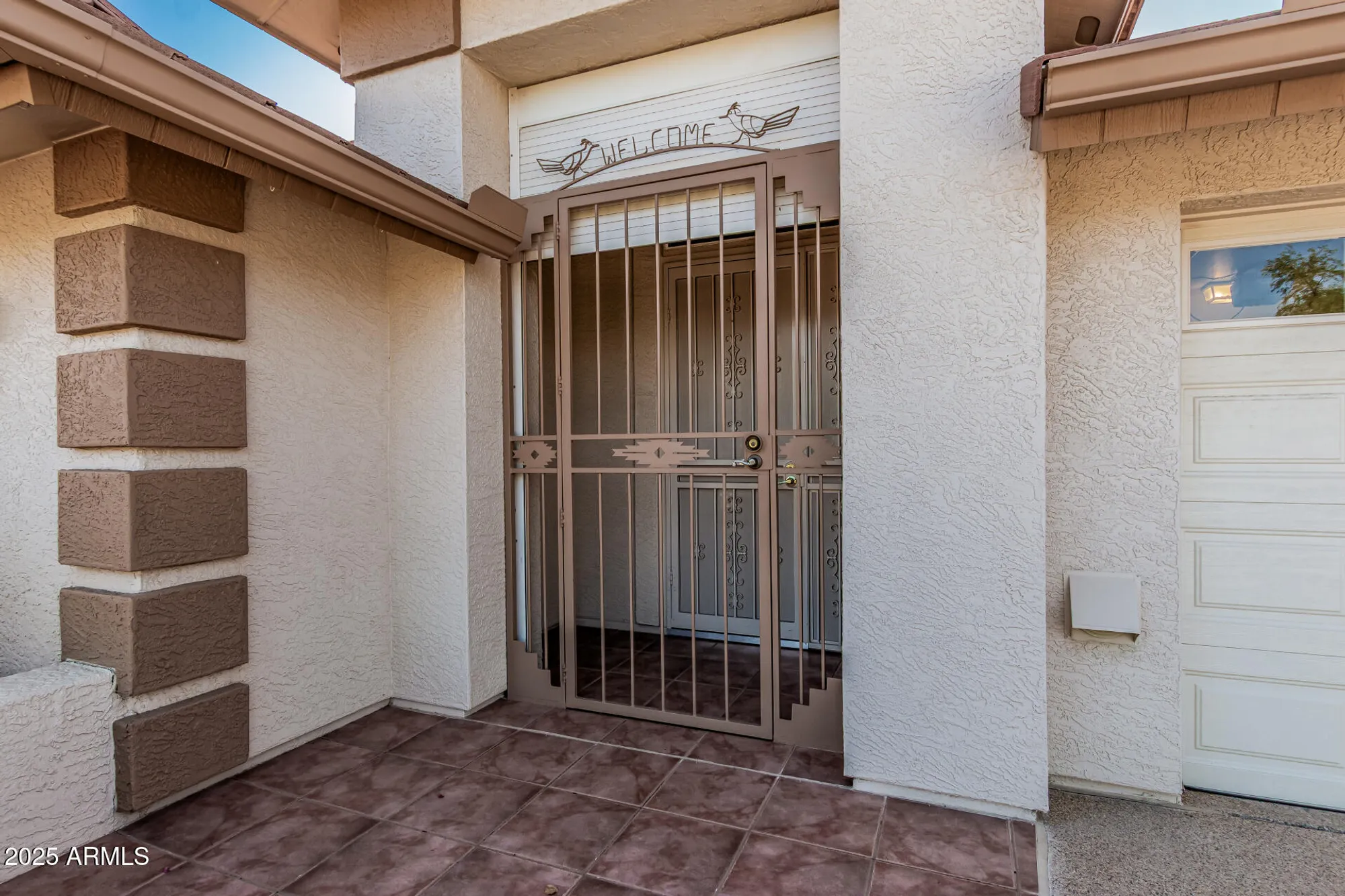 Property Slideshow image 4 of 49 | 11205 e laguna azul cir, Mesa, AZ, 85209
