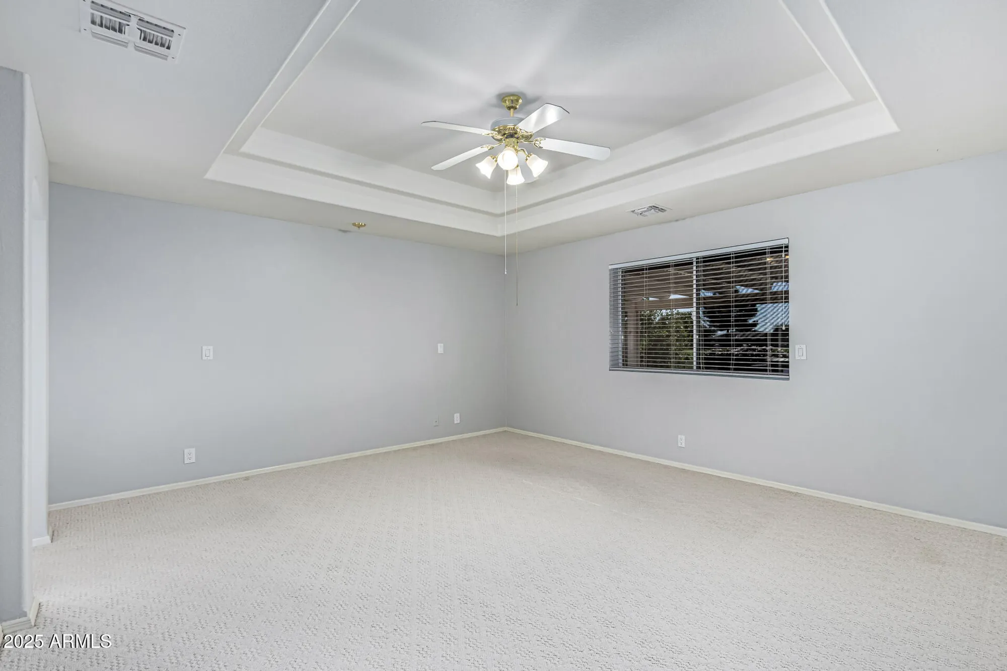 Property Slideshow image 16 of 49 | 11205 e laguna azul cir, Mesa, AZ, 85209
