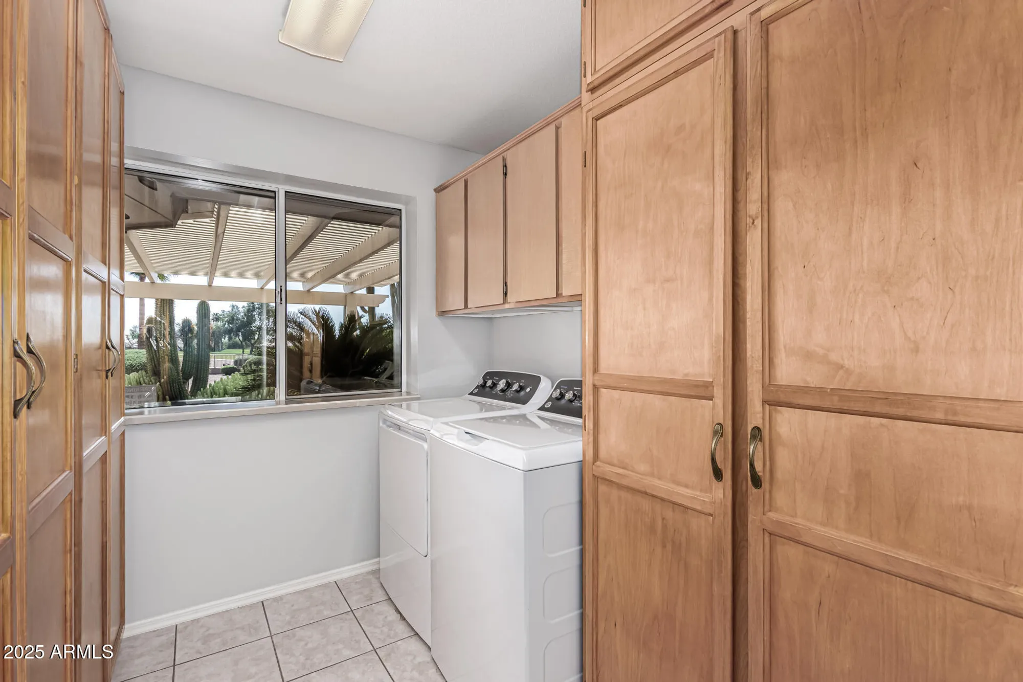 Property Slideshow image 24 of 49 | 11205 e laguna azul cir, Mesa, AZ, 85209