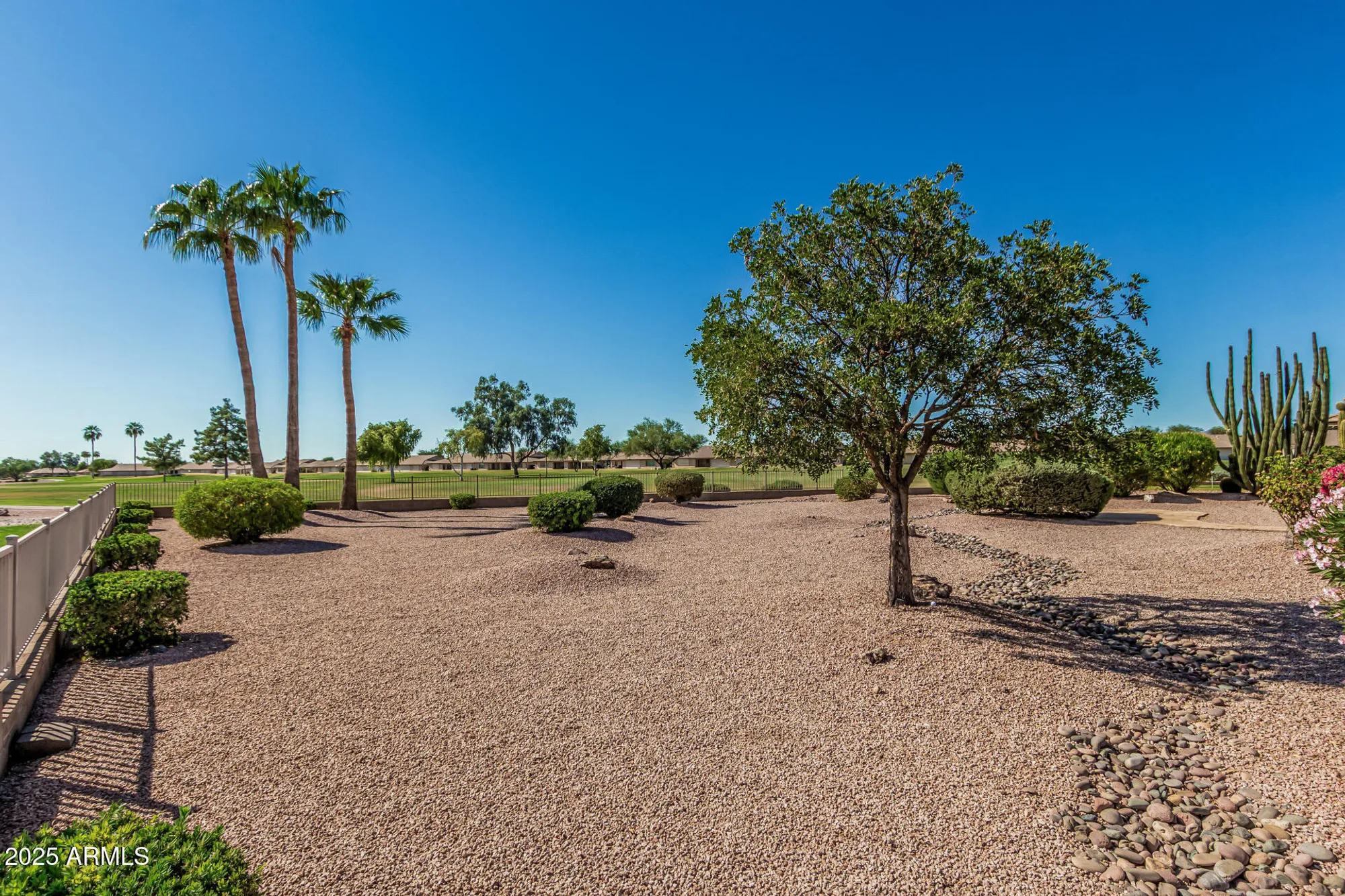 Property Slideshow image 35 of 49 | 11205 e laguna azul cir, Mesa, AZ, 85209