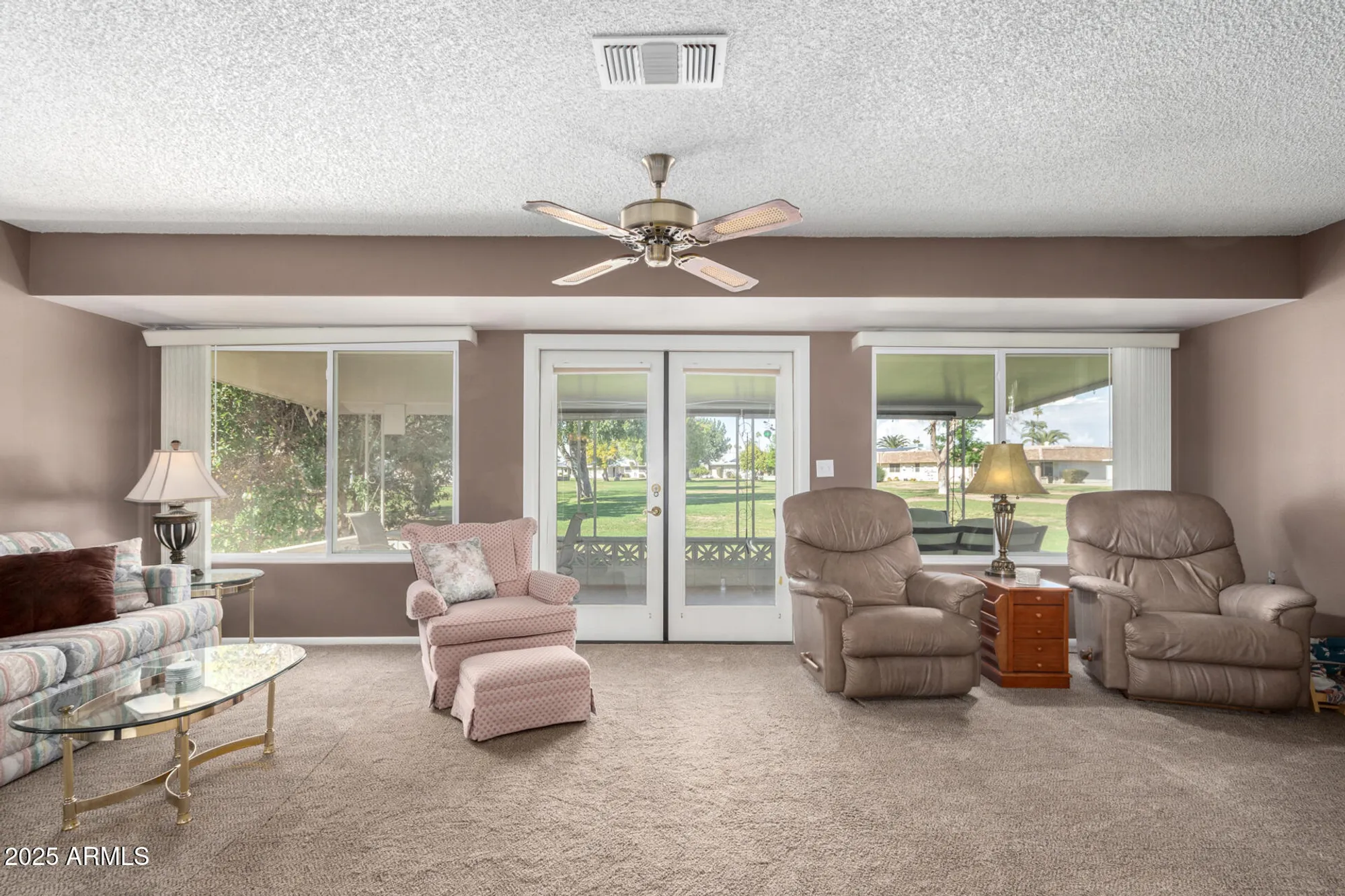 Property Slideshow image 15 of 39 | 14818 n 103rd ave, Sun City, AZ, 85351