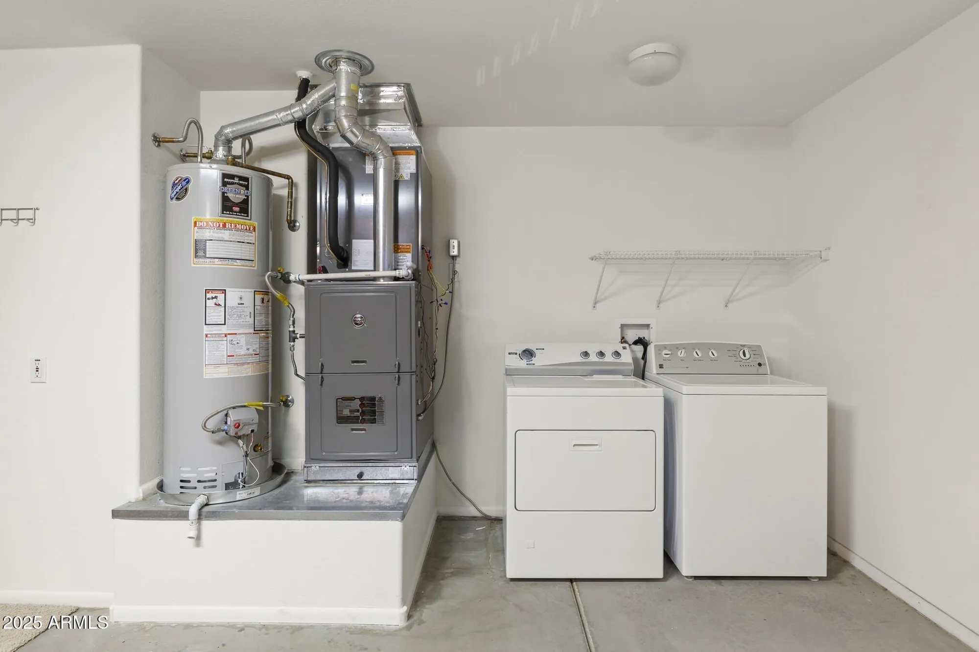 Property Slideshow image 36 of 50 | 15798 w cinnabar dr, Surprise, AZ, 85374