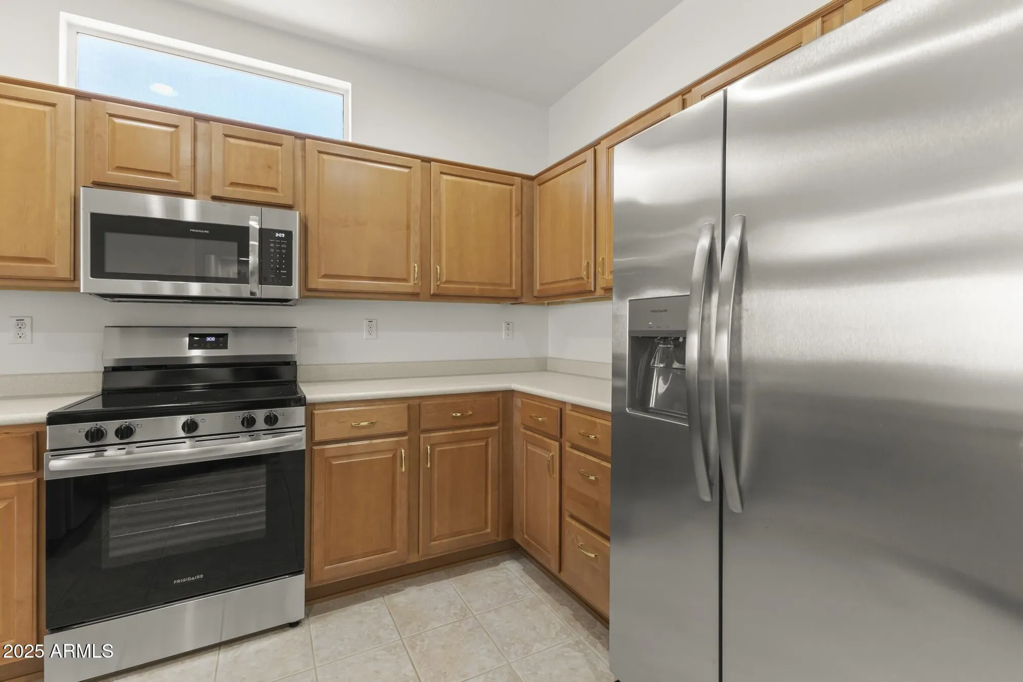 Property Slideshow image 15 of 50 | 15798 w cinnabar dr, Surprise, AZ, 85374