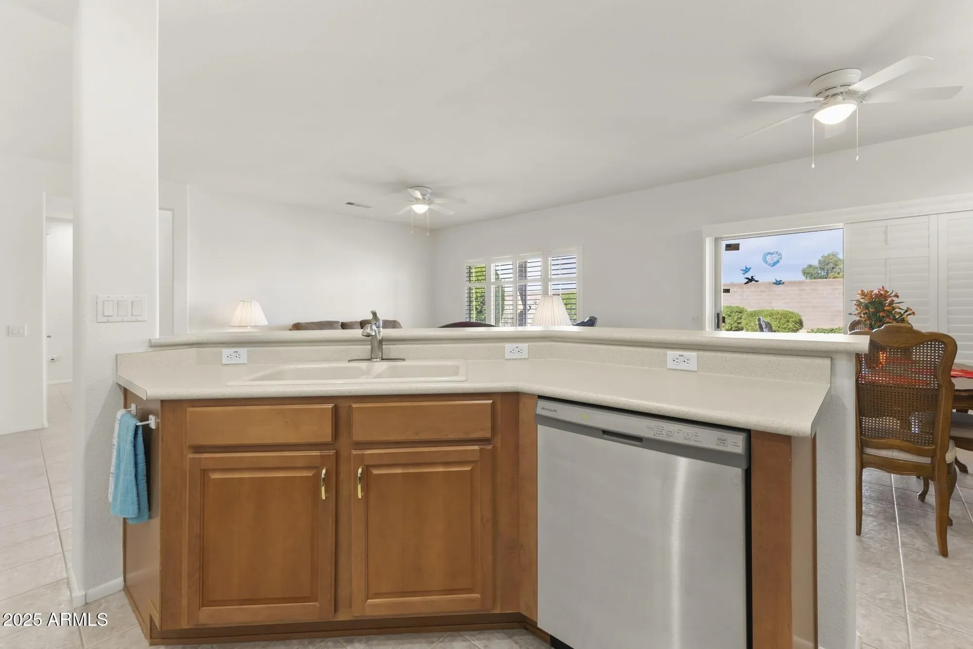 Property Slideshow image 17 of 50 | 15798 w cinnabar dr, Surprise, AZ, 85374