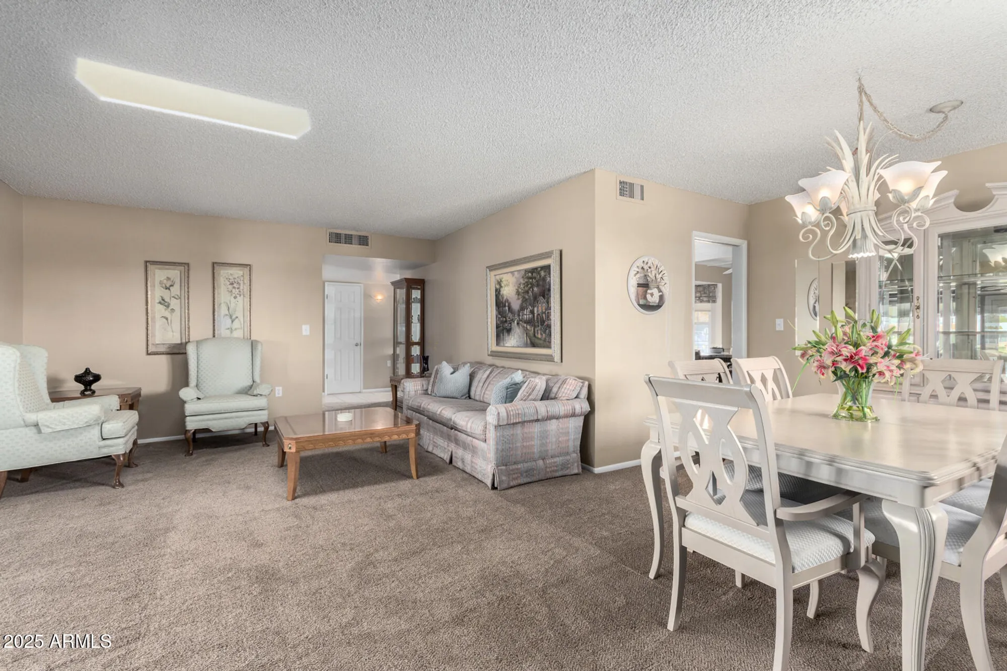 Property Slideshow image 8 of 39 | 14818 n 103rd ave, Sun City, AZ, 85351