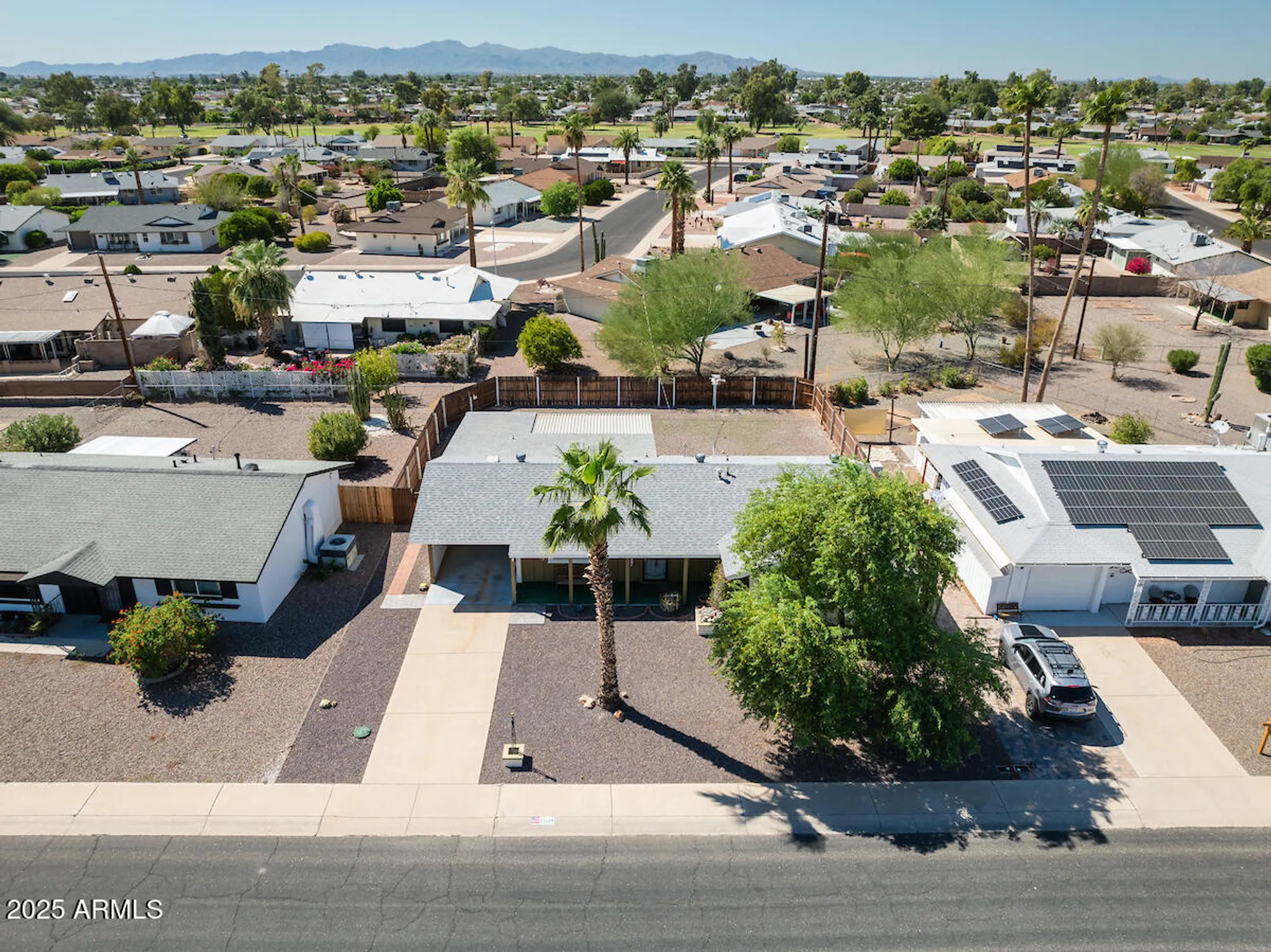 Property Slideshow image 19 of 28 | 11614 n hagen dr, Sun City, AZ, 85351