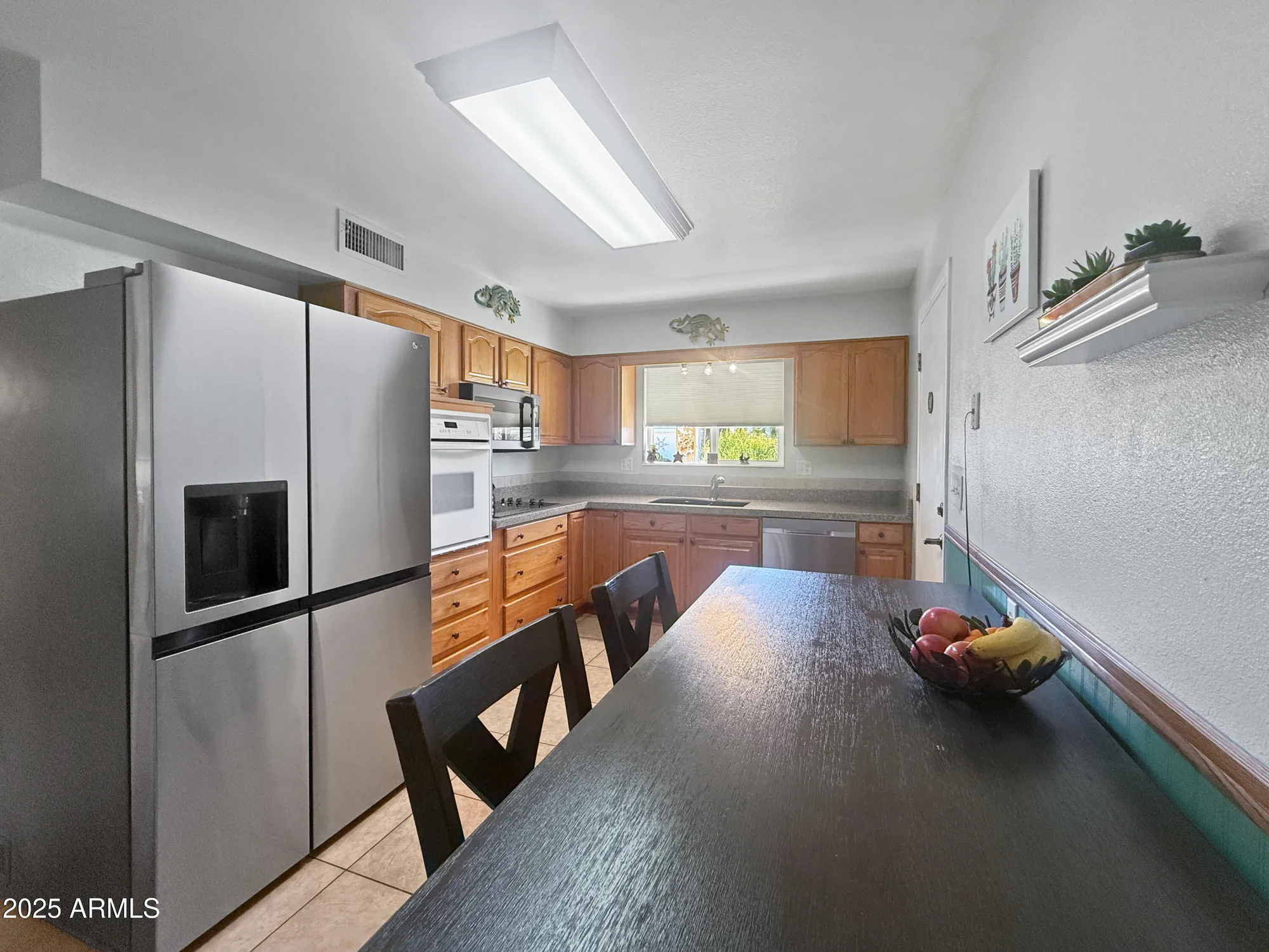 Property Slideshow image 4 of 19 | 13828 n whispering lake dr, Sun City, AZ, 85351