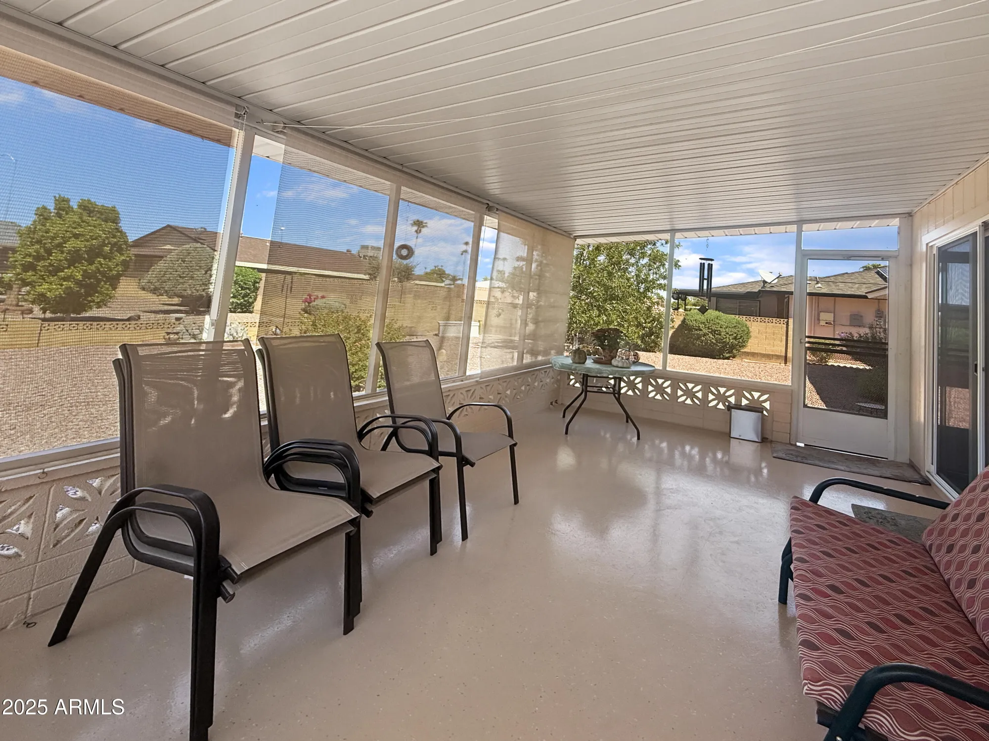 Property Slideshow image 16 of 19 | 13828 n whispering lake dr, Sun City, AZ, 85351