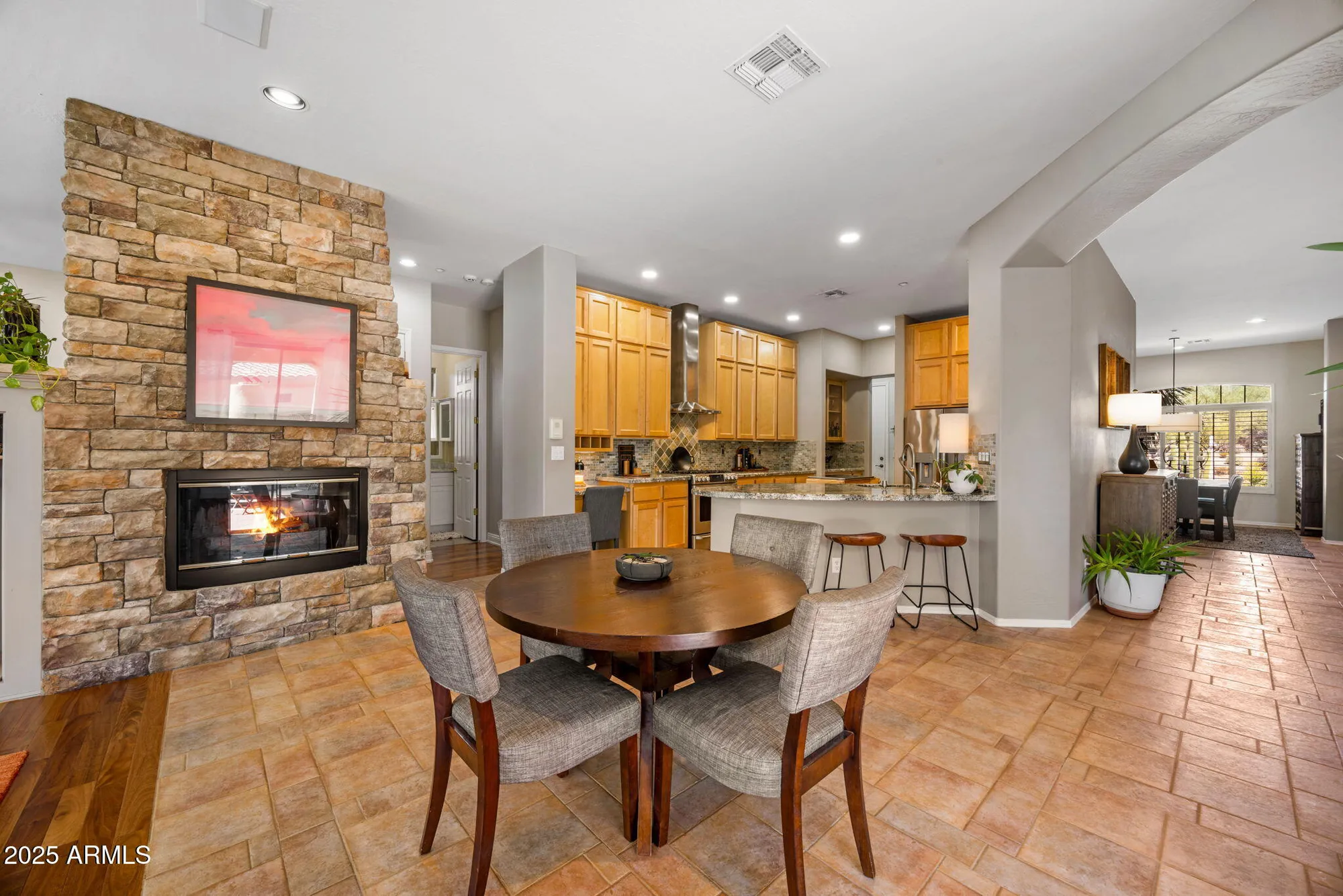Property Slideshow image 34 of 73 | 41646 n emerald lake dr, Anthem, AZ, 85086