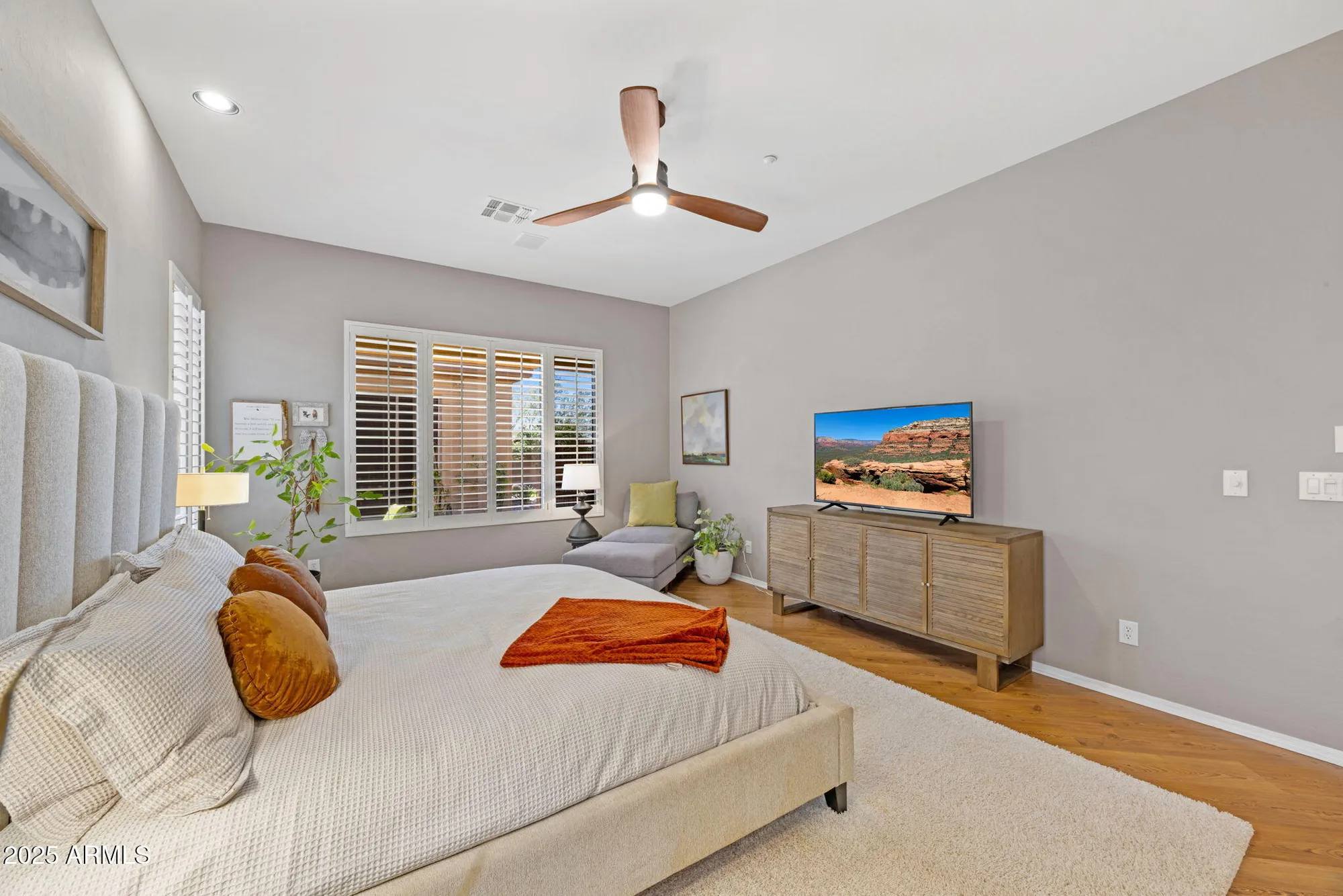 Property Slideshow image 38 of 73 | 41646 n emerald lake dr, Anthem, AZ, 85086