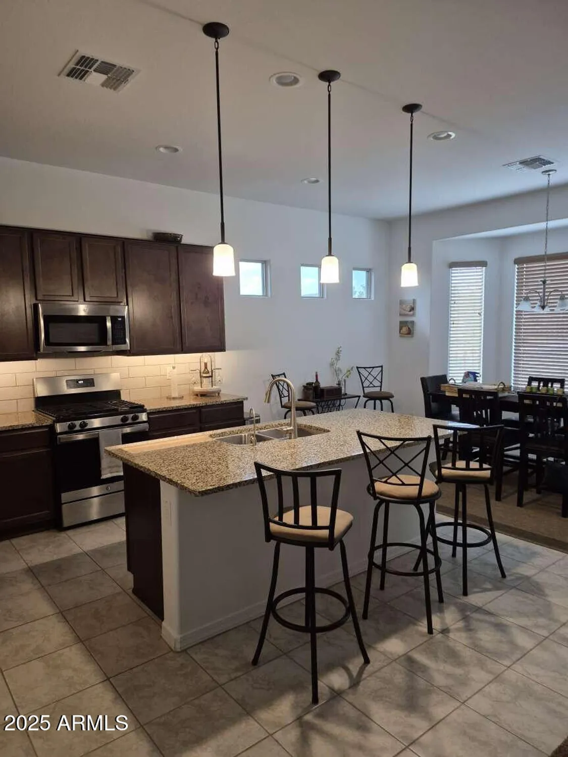 Property Slideshow image 7 of 20 | 17910 w silverwood dr, Goodyear, AZ, 85338