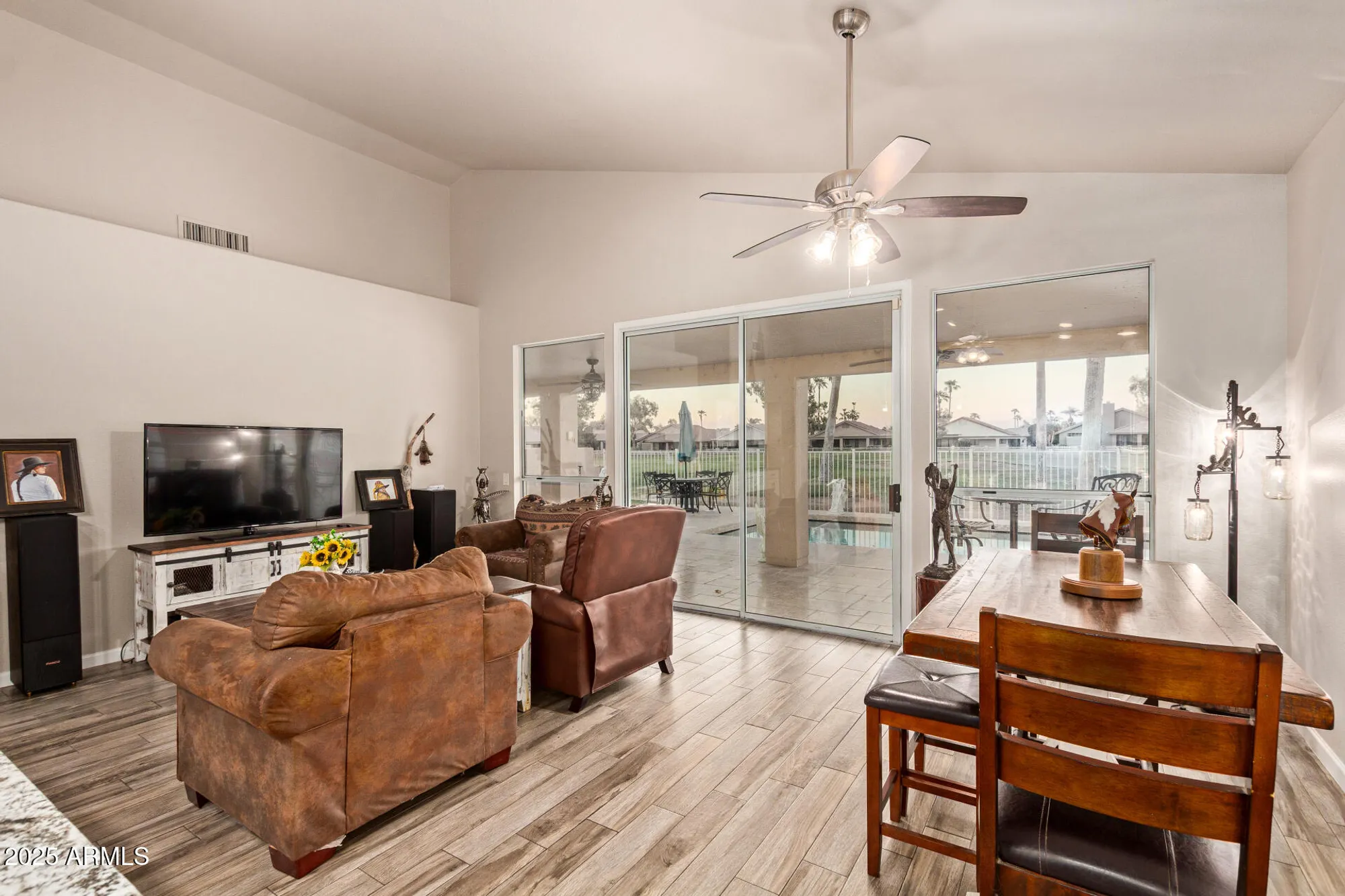 Property Slideshow image 13 of 40 | 10918 e navajo dr, Sun Lakes, AZ, 85248