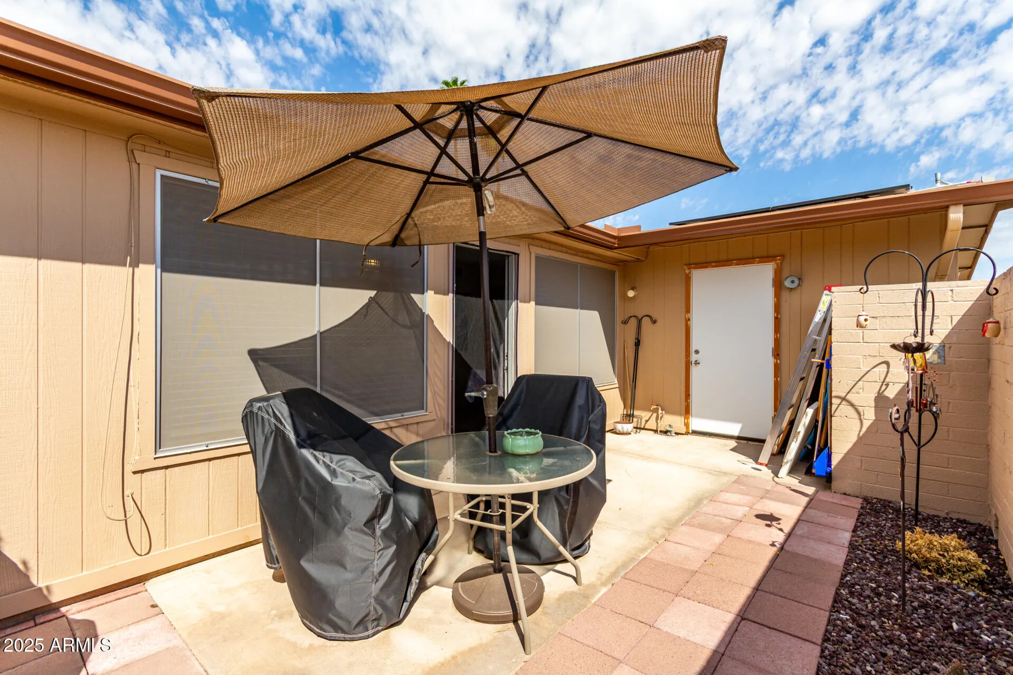 Property Slideshow image 5 of 11 | 10885 w santa fe dr, Sun City, AZ, 85351