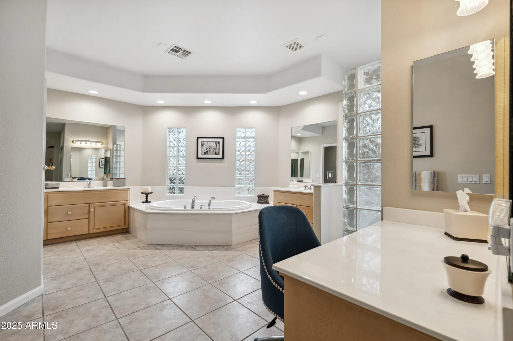 Property Slideshow image 14 of 32 | 23702 s desert sands dr, Sun Lakes, AZ, 85248