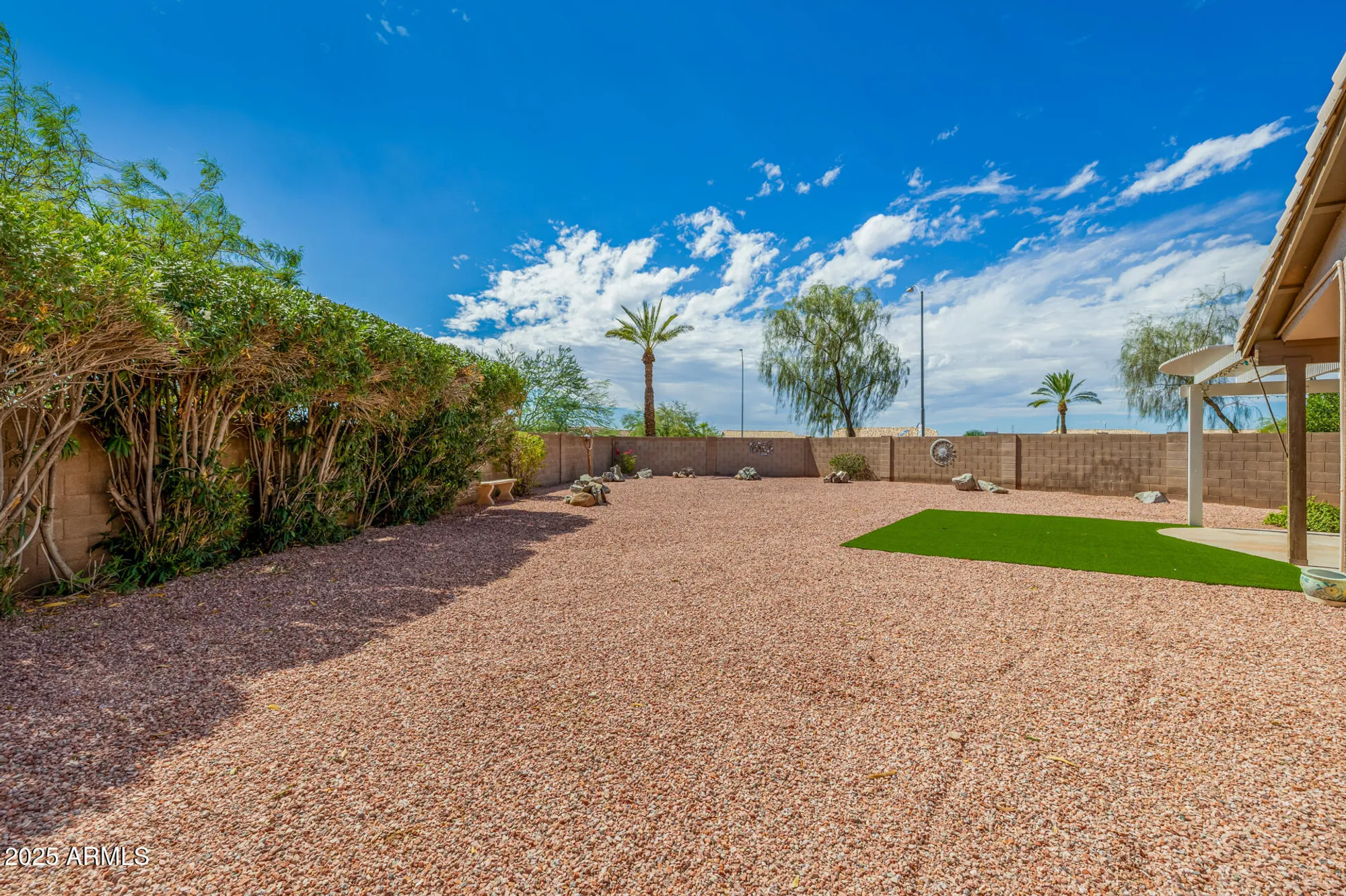 Property Slideshow image 22 of 28 | 10659 w yukon dr, Peoria, AZ, 85382