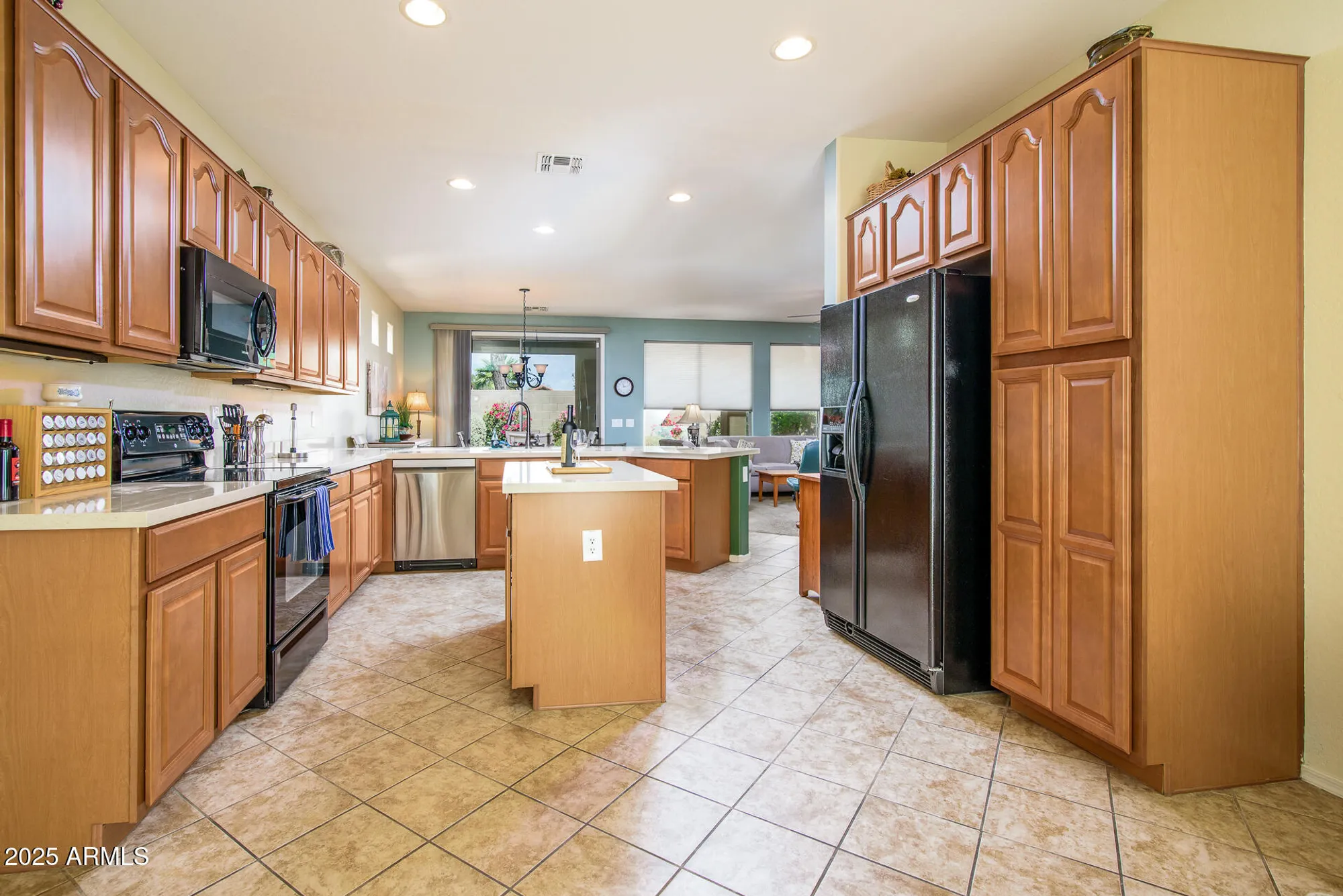 Property Slideshow image 13 of 58 | 42378 w abbey rd, Maricopa, AZ, 85138