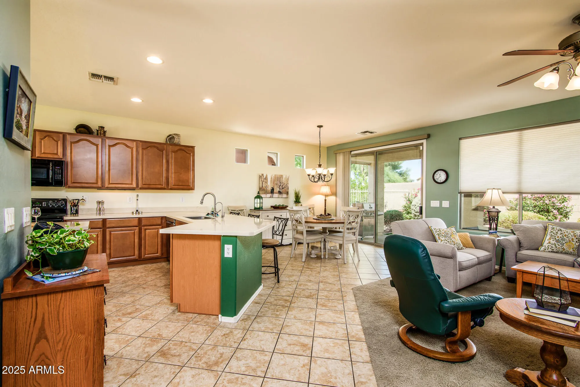 Property Slideshow image 18 of 58 | 42378 w abbey rd, Maricopa, AZ, 85138