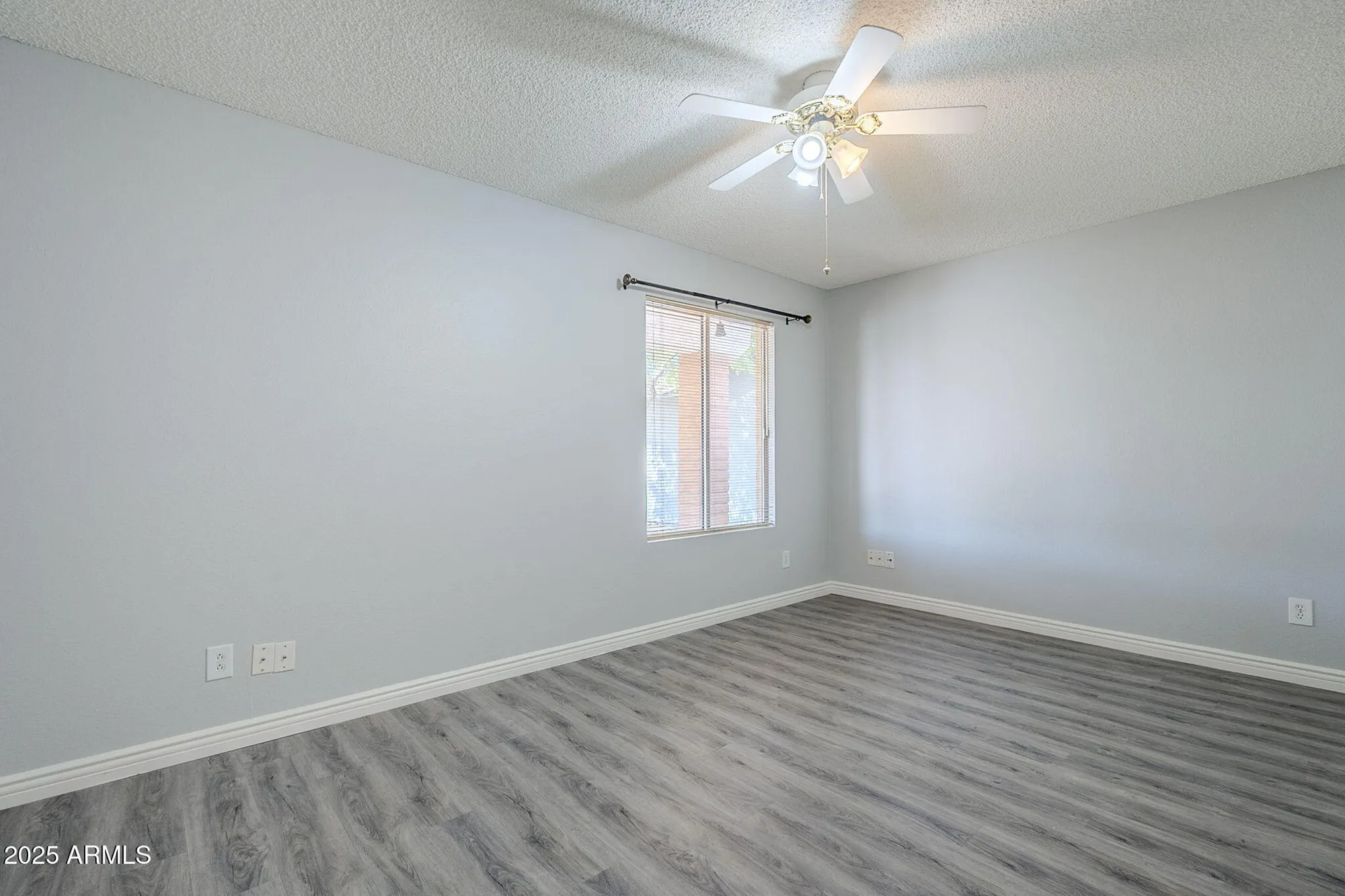 Property Slideshow image 20 of 44 | 1139 s 82nd way, Mesa, AZ, 85208