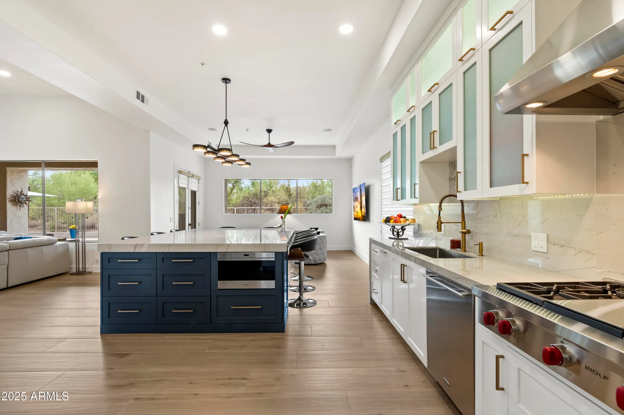 Property Slideshow image 9 of 41 | 7056 e mighty saguaro way, Scottsdale, AZ, 85266