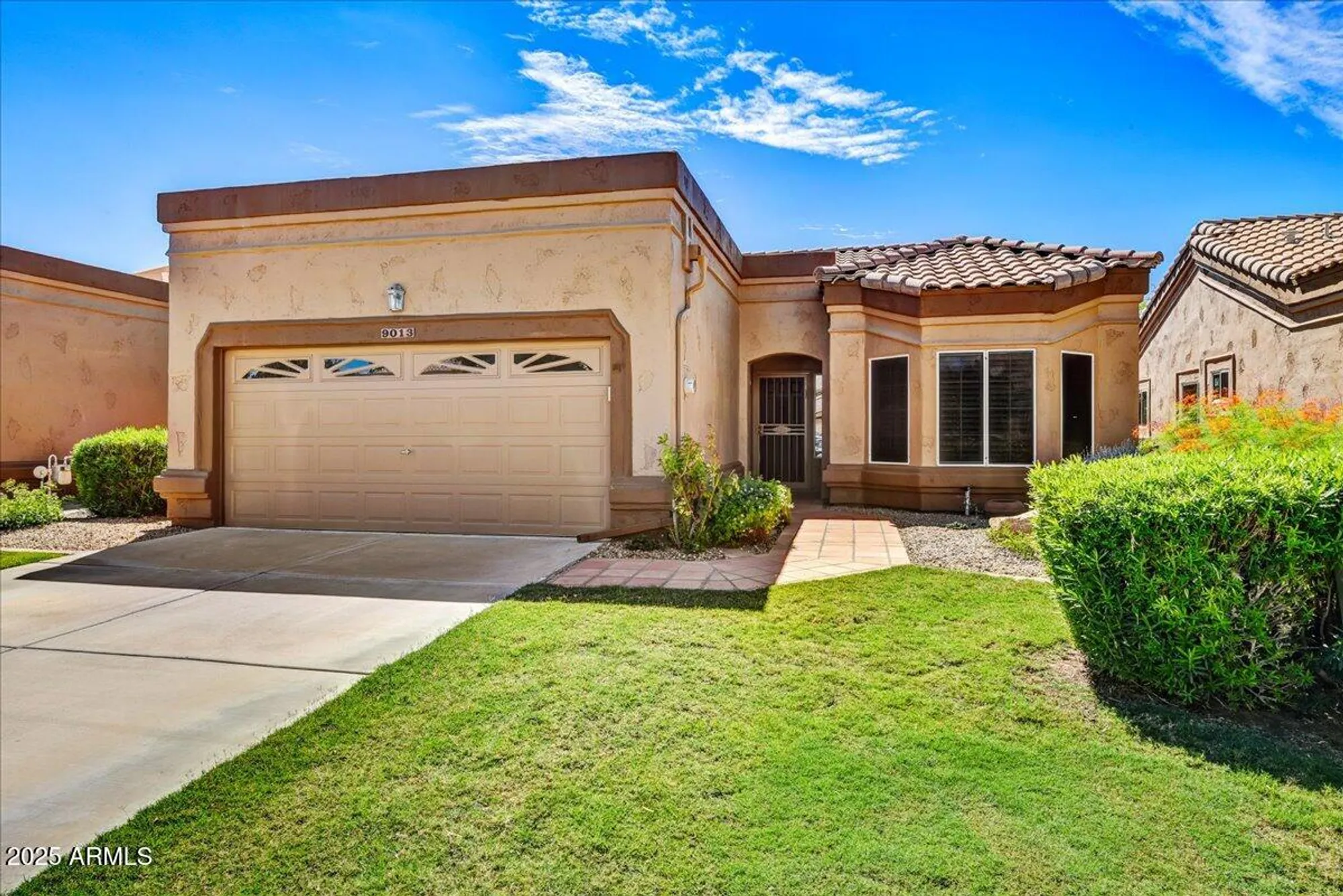 Property Slideshow image 2 of 30 | 9013 w marco polo rd, Peoria, AZ, 85382